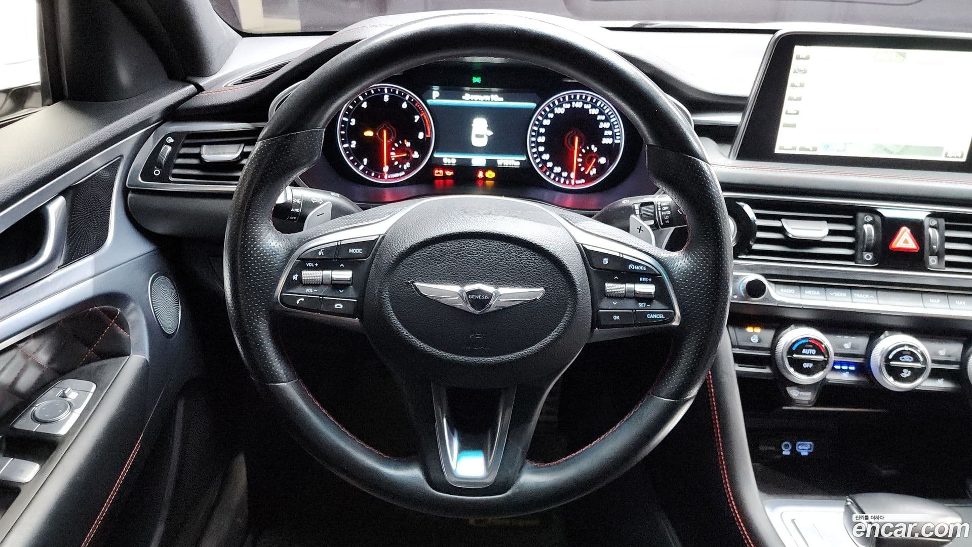 Main__Slider__Photo:G70 Genesis 2017.11-12