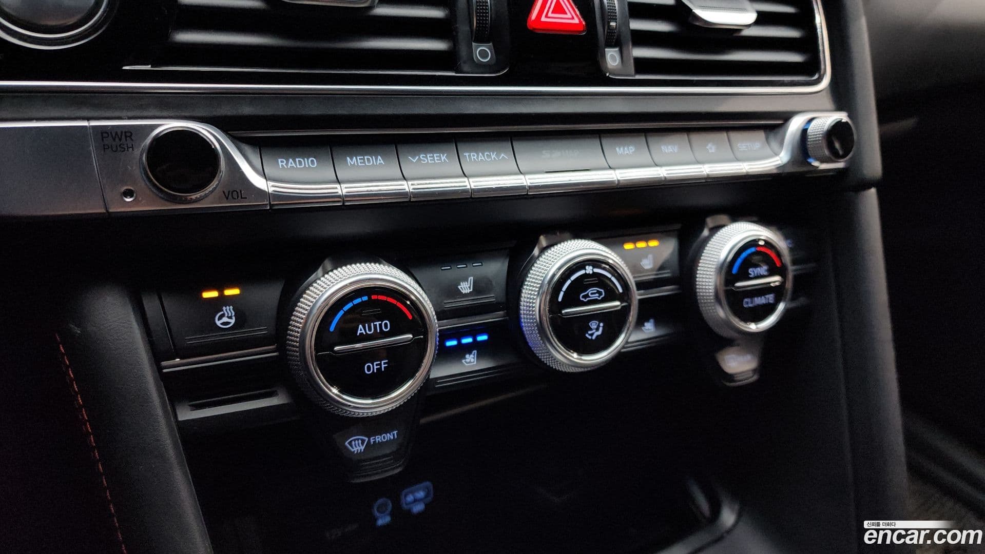 Main__Slider__Photo:G70 Genesis 2017.11-16