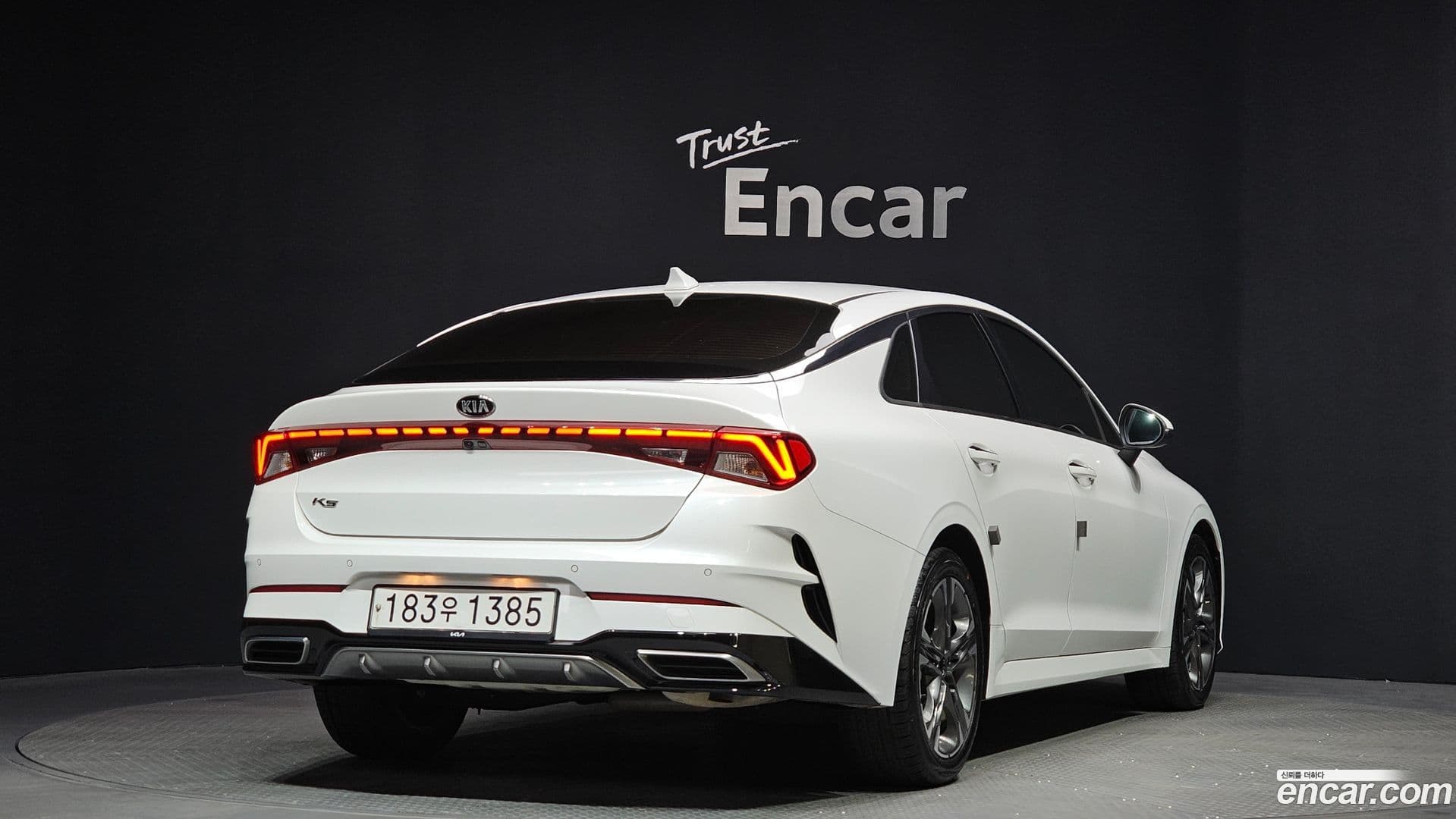 Main__Slider__Photo:K5 Kia 2020.4-1