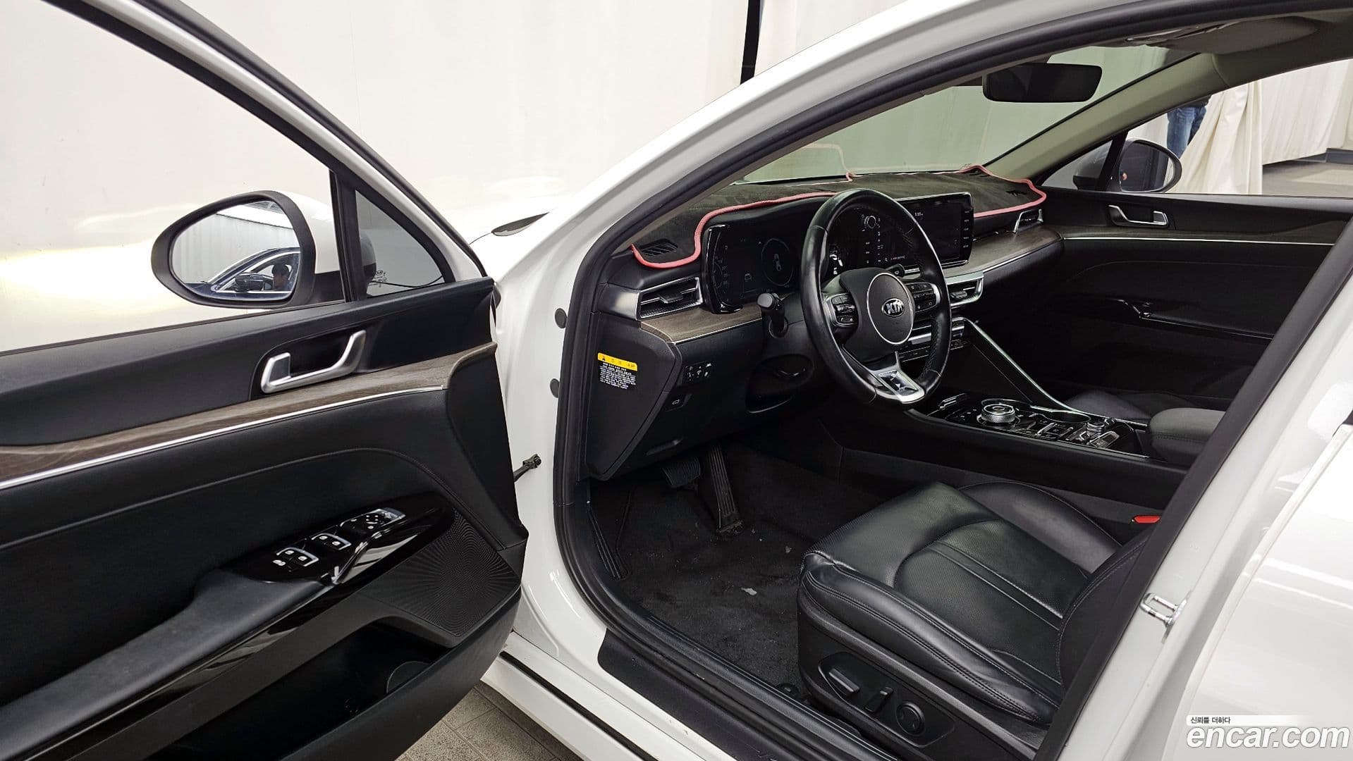 Main__Slider__Photo:K5 Kia 2020.4-9