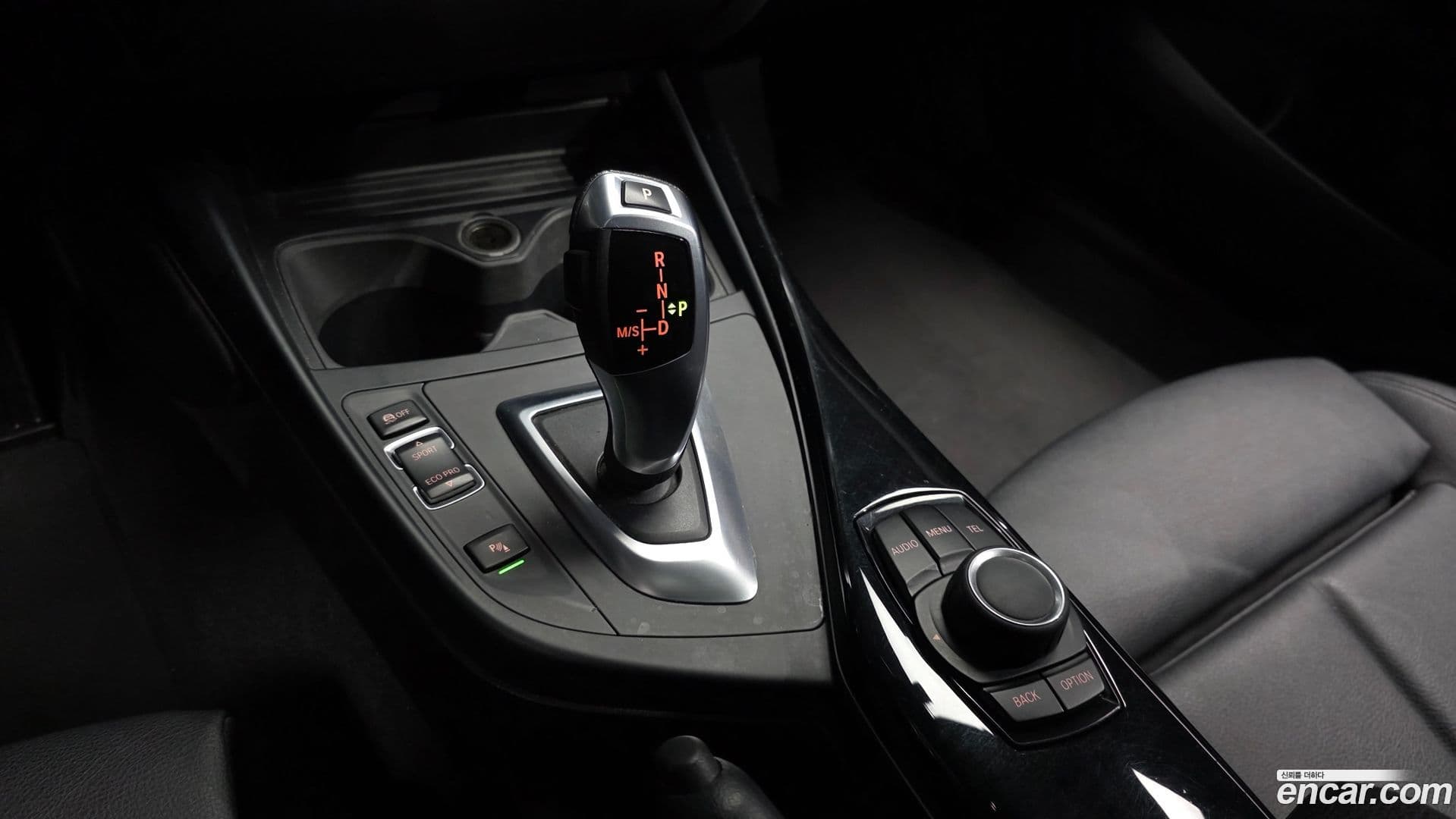 Main__Slider__Photo:1-Series BMW 2016.11-8