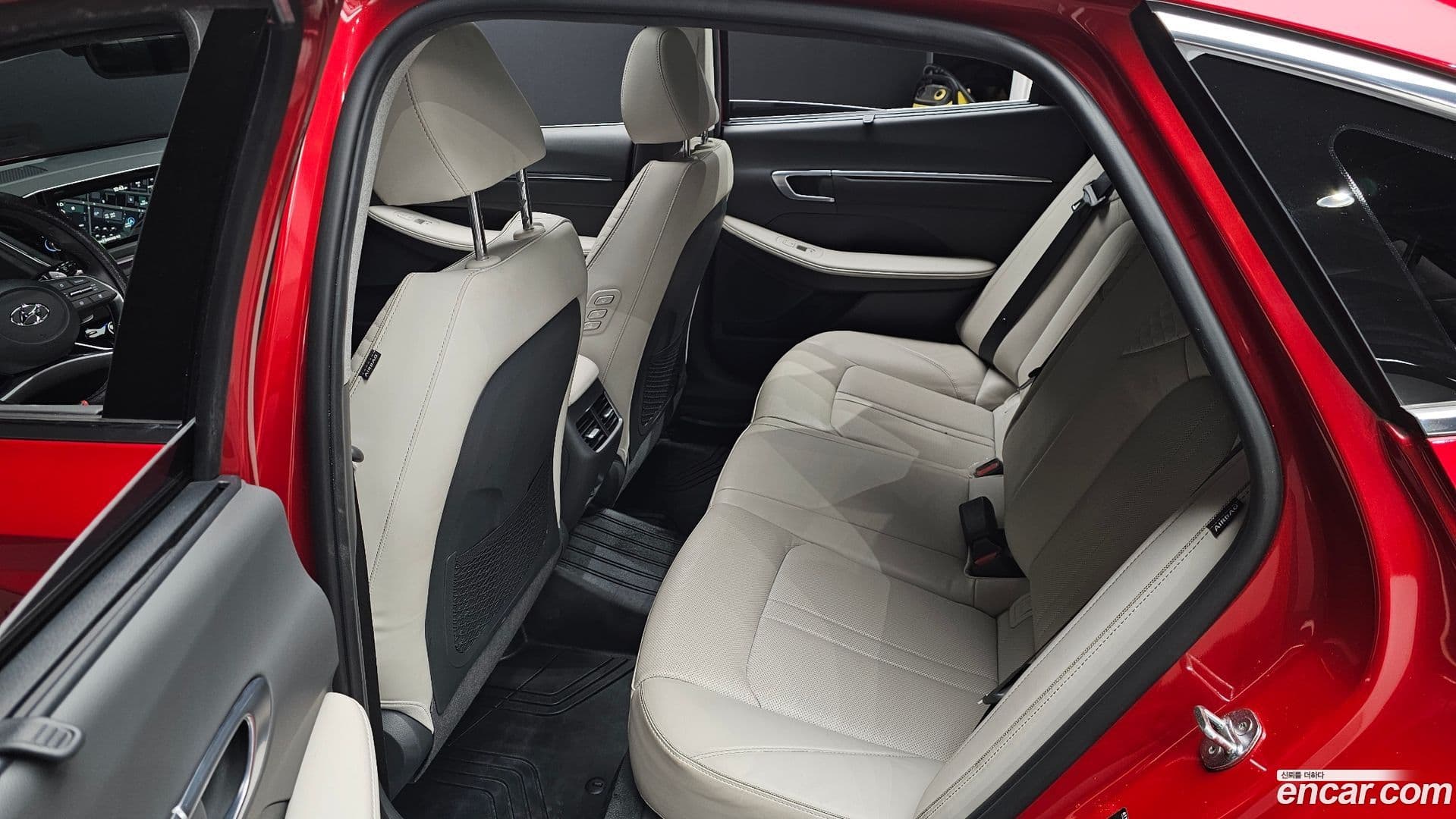 Main__Slider__Photo:Sonata Hyundai 2021.1-11