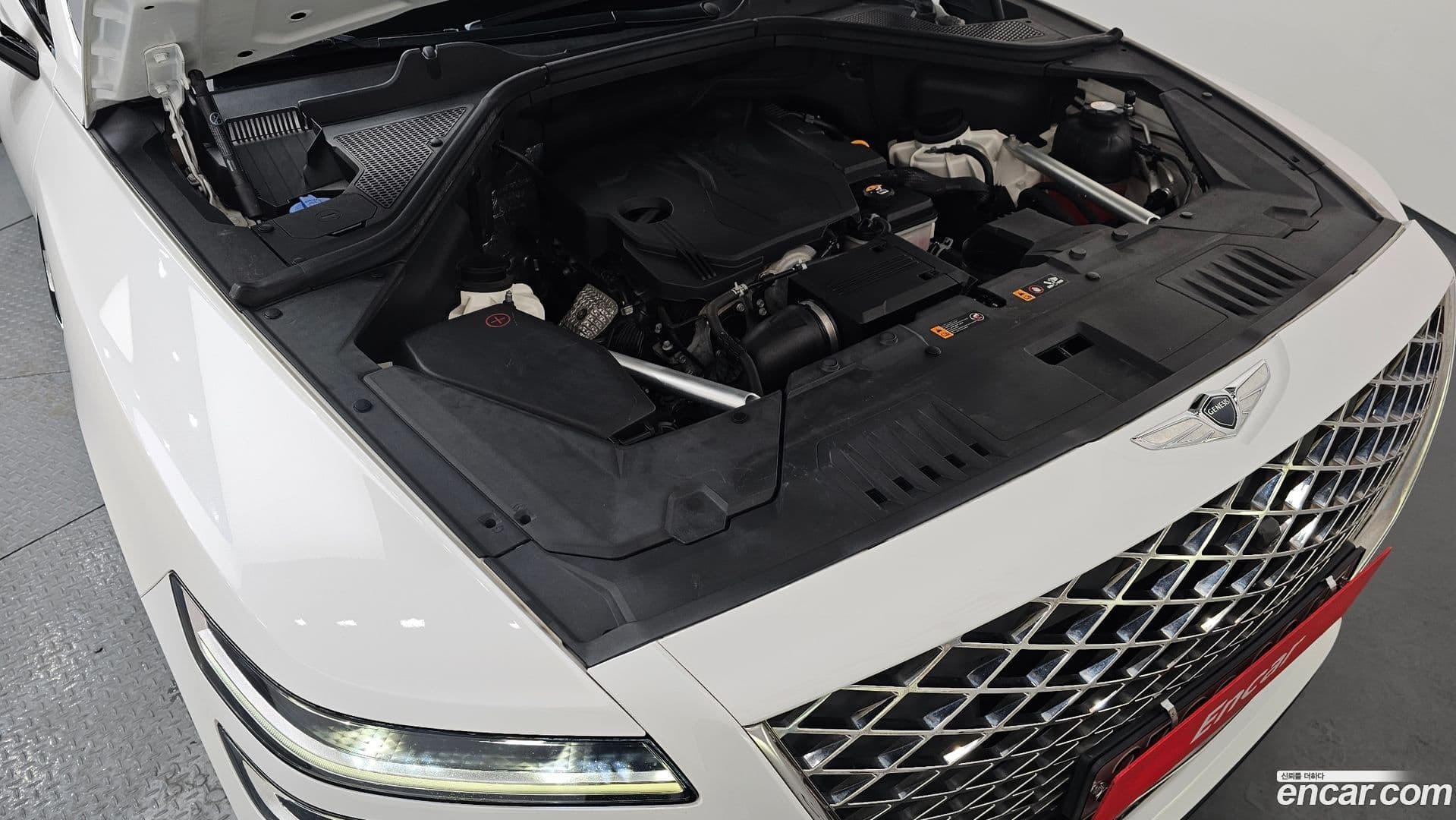 Main__Slider__Photo:GV80 Genesis 2021.7-5