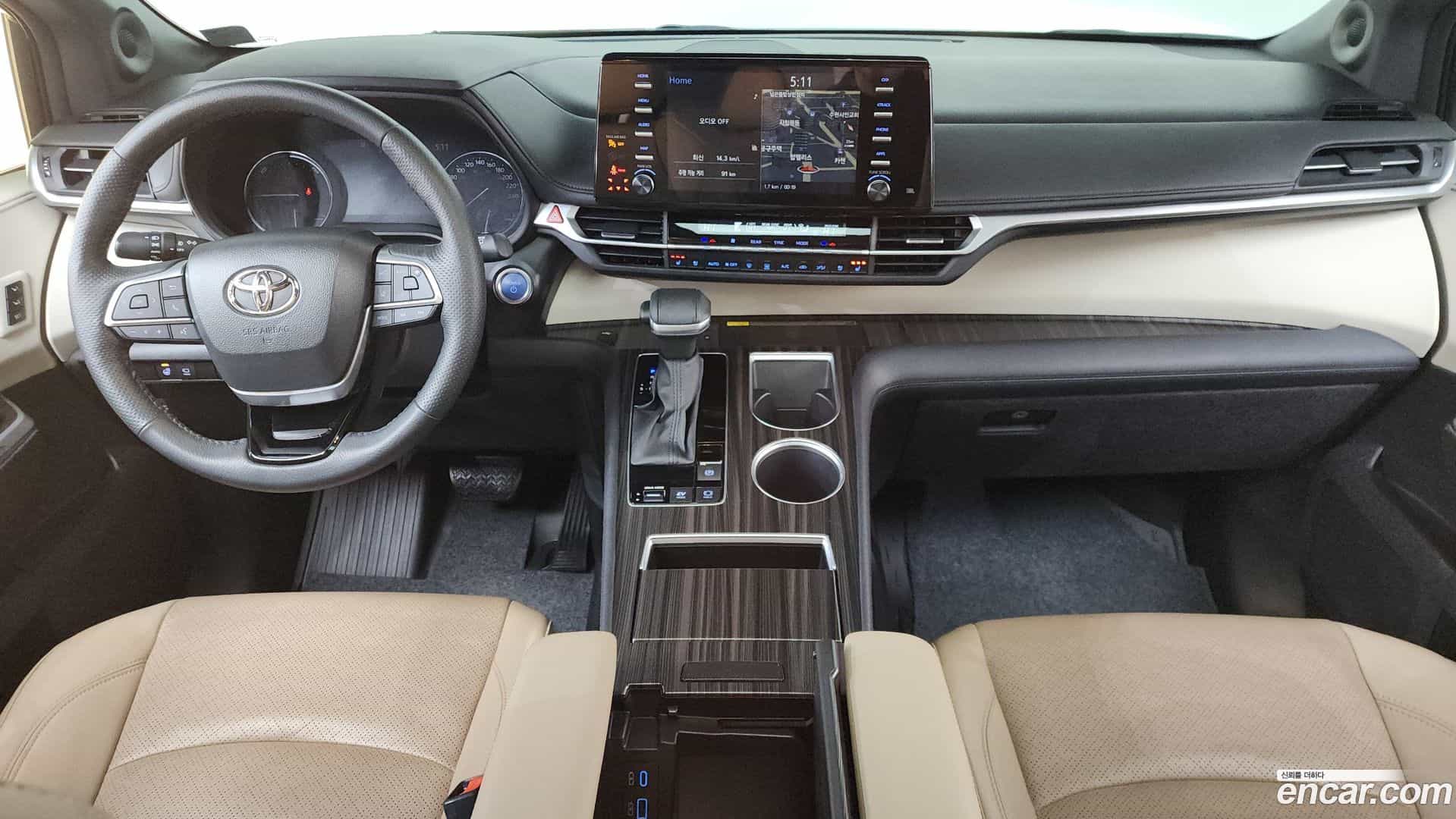 Sienna Toyota 2023.6-INNER-007