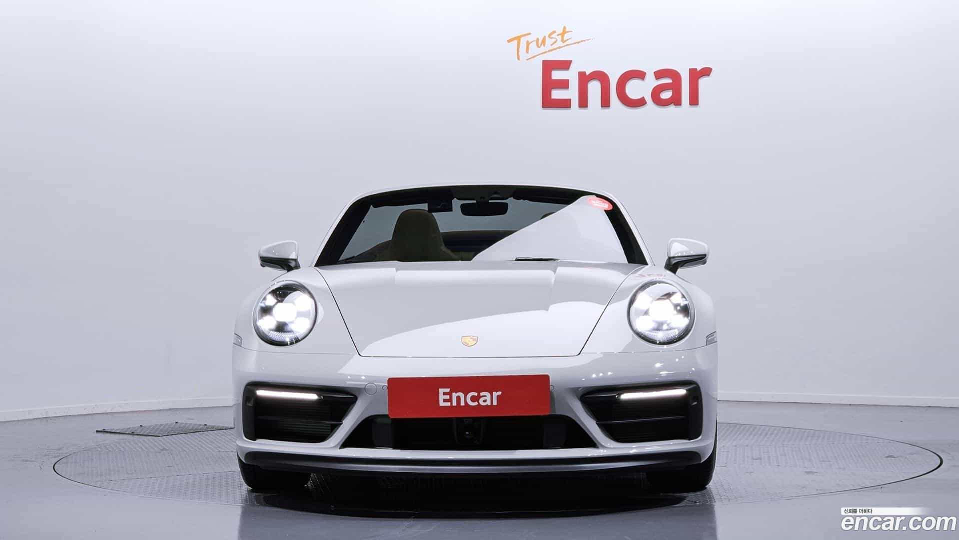 911 Porsche 2023.6-OUTER-003