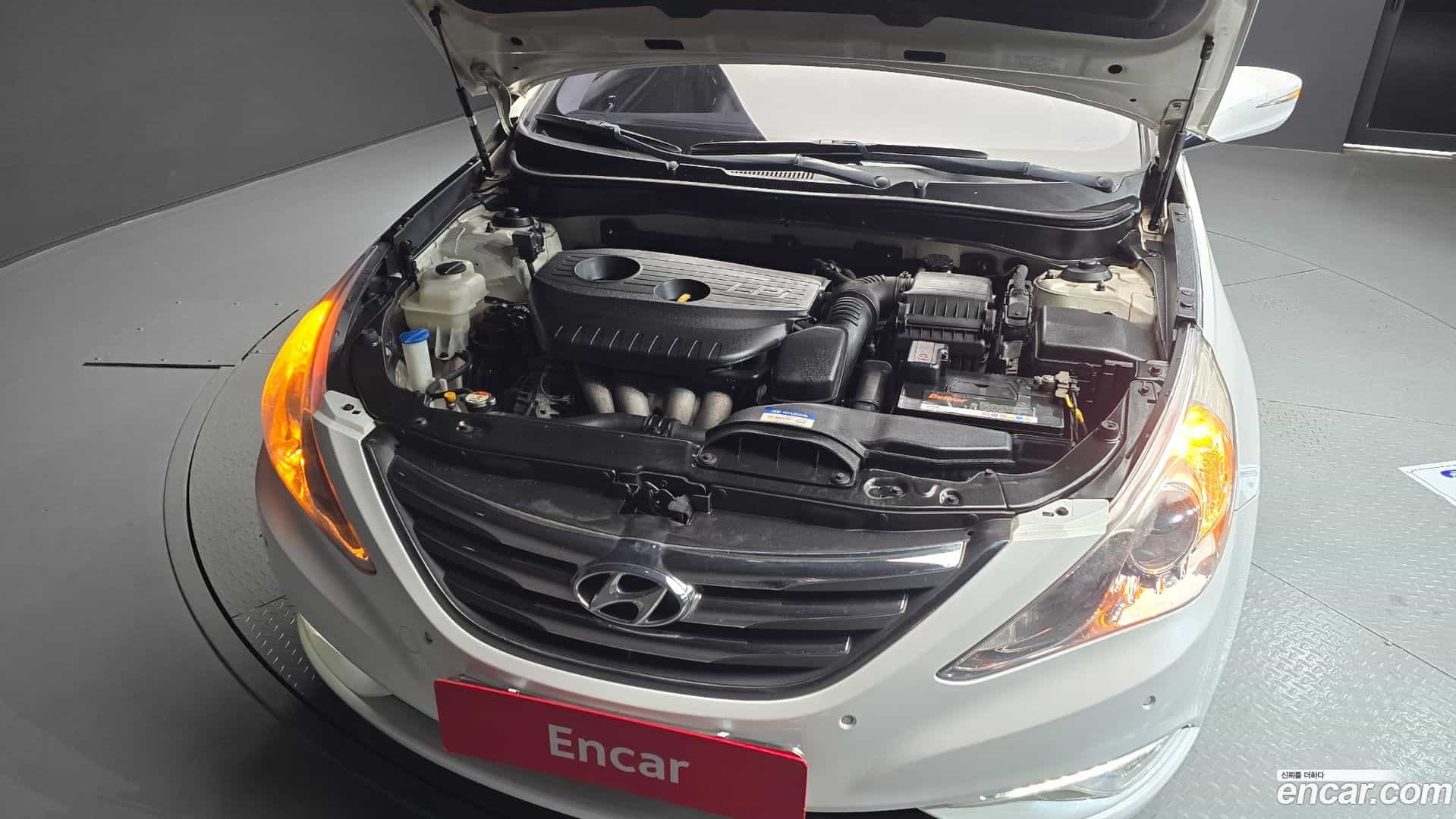 Sonata Hyundai 2014.5-INNER-006