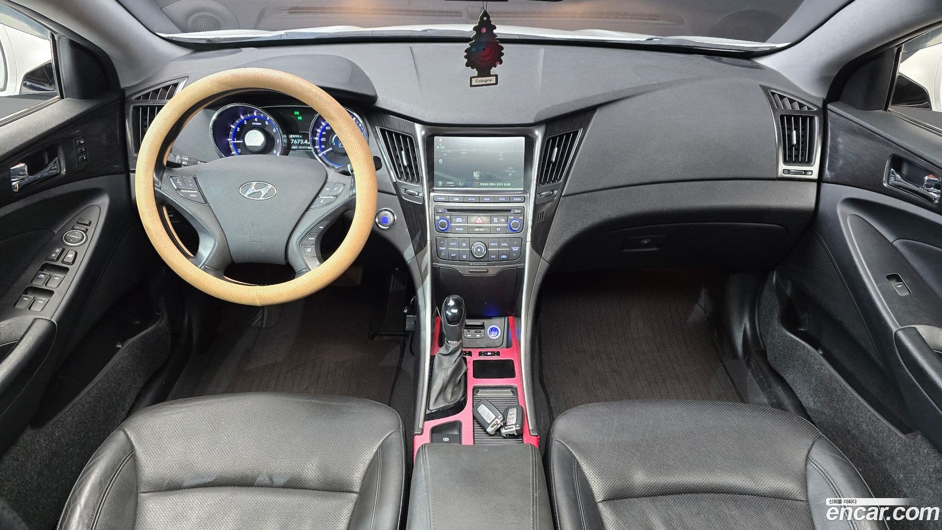 Main__Slider__Photo:Sonata Hyundai 2014.5-6