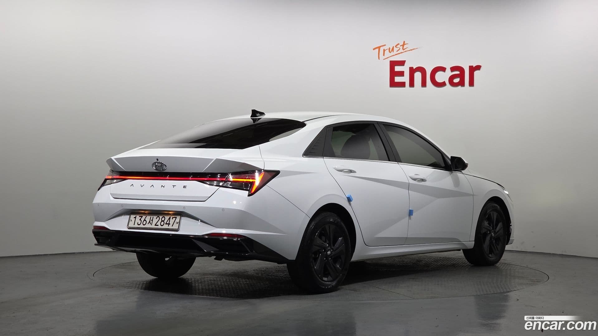 Main__Slider__Photo:AVANTE Hyundai 2021.8-1