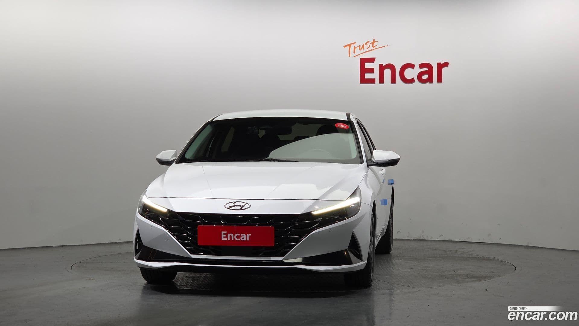 Main__Slider__Photo:AVANTE Hyundai 2021.8-2