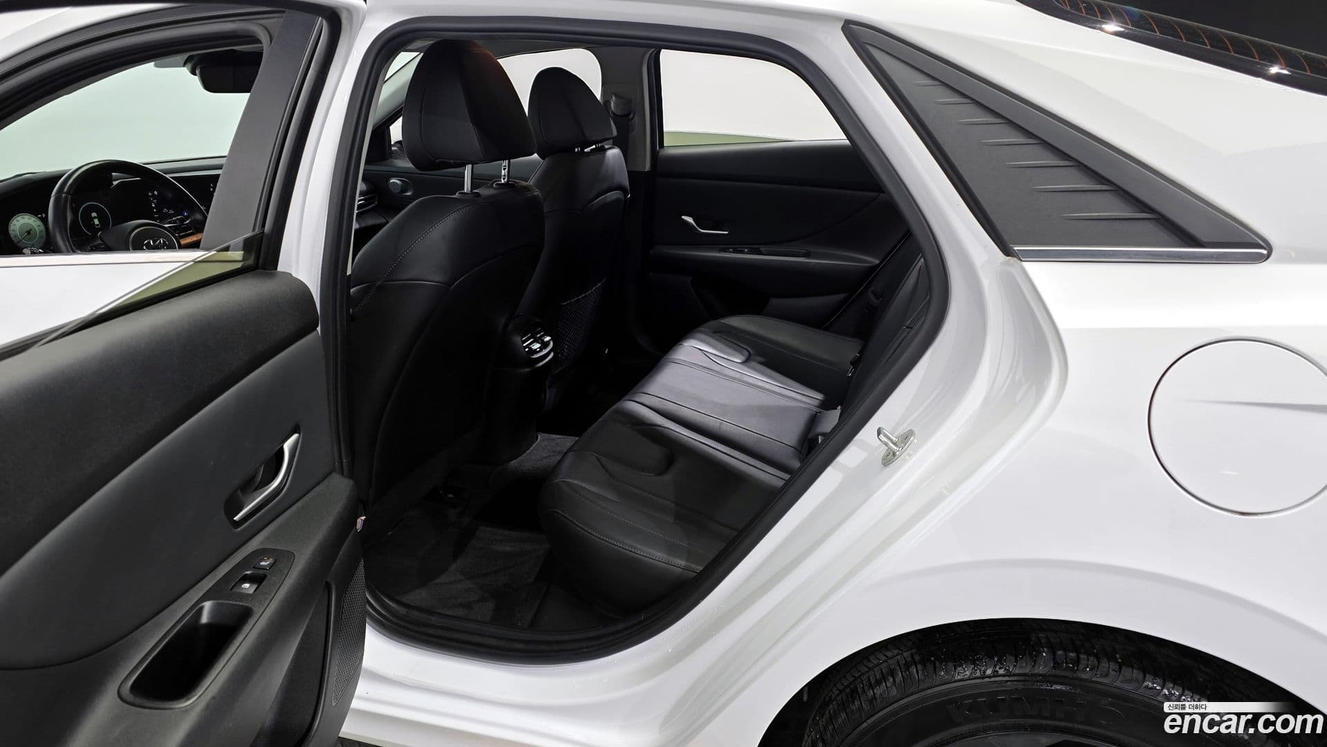 Main__Slider__Photo:AVANTE Hyundai 2021.8-10