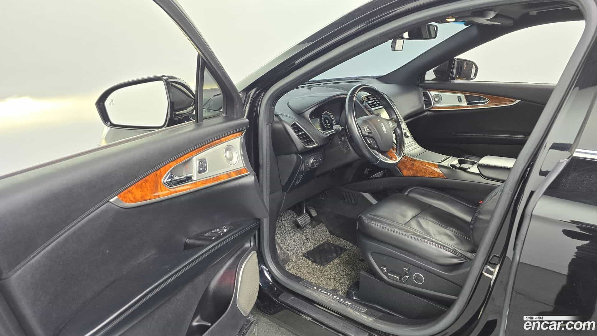 MKX Lincoln 2016.6-INNER-010