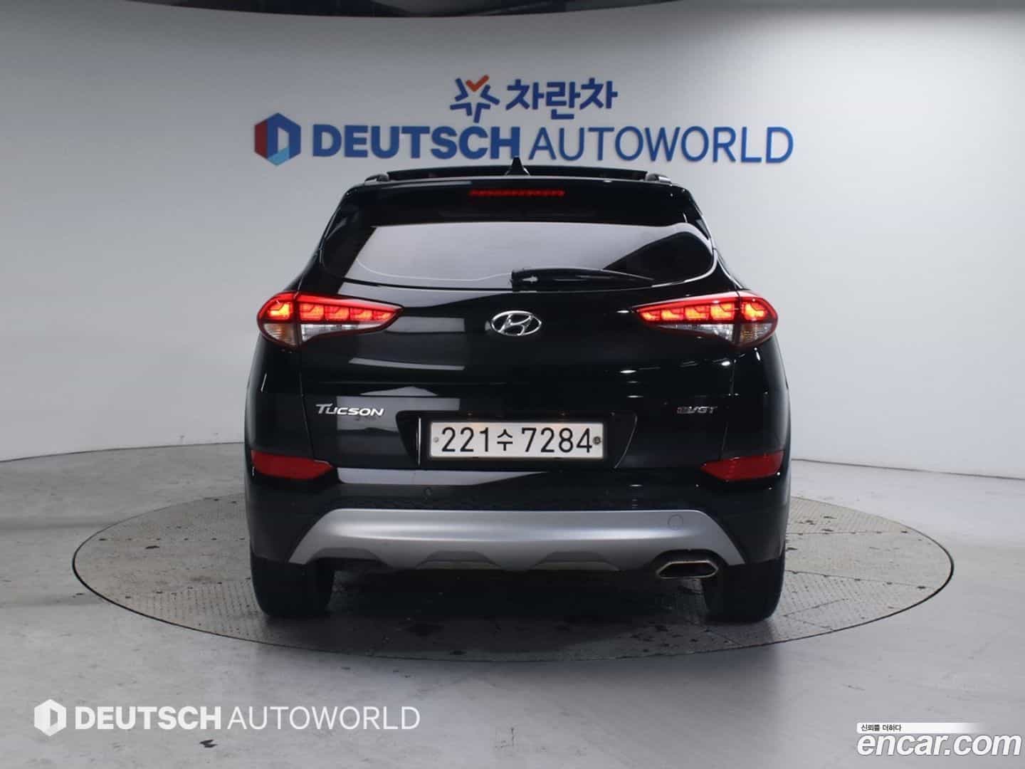 Tucson Hyundai 2017.2-OUTER-004