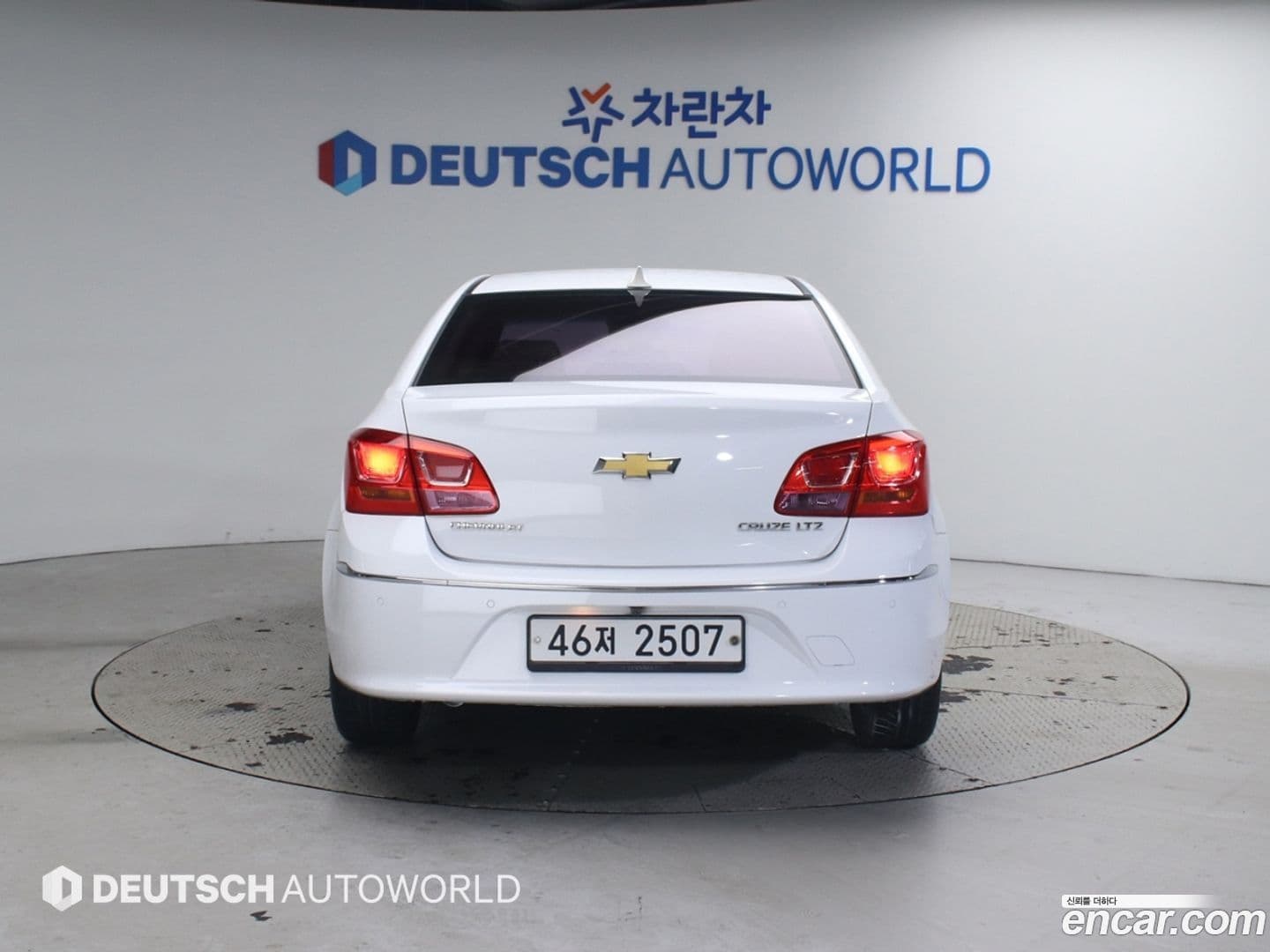 Main__Slider__Photo:Cruze ChevroletGMDaewoo 2015.3-3