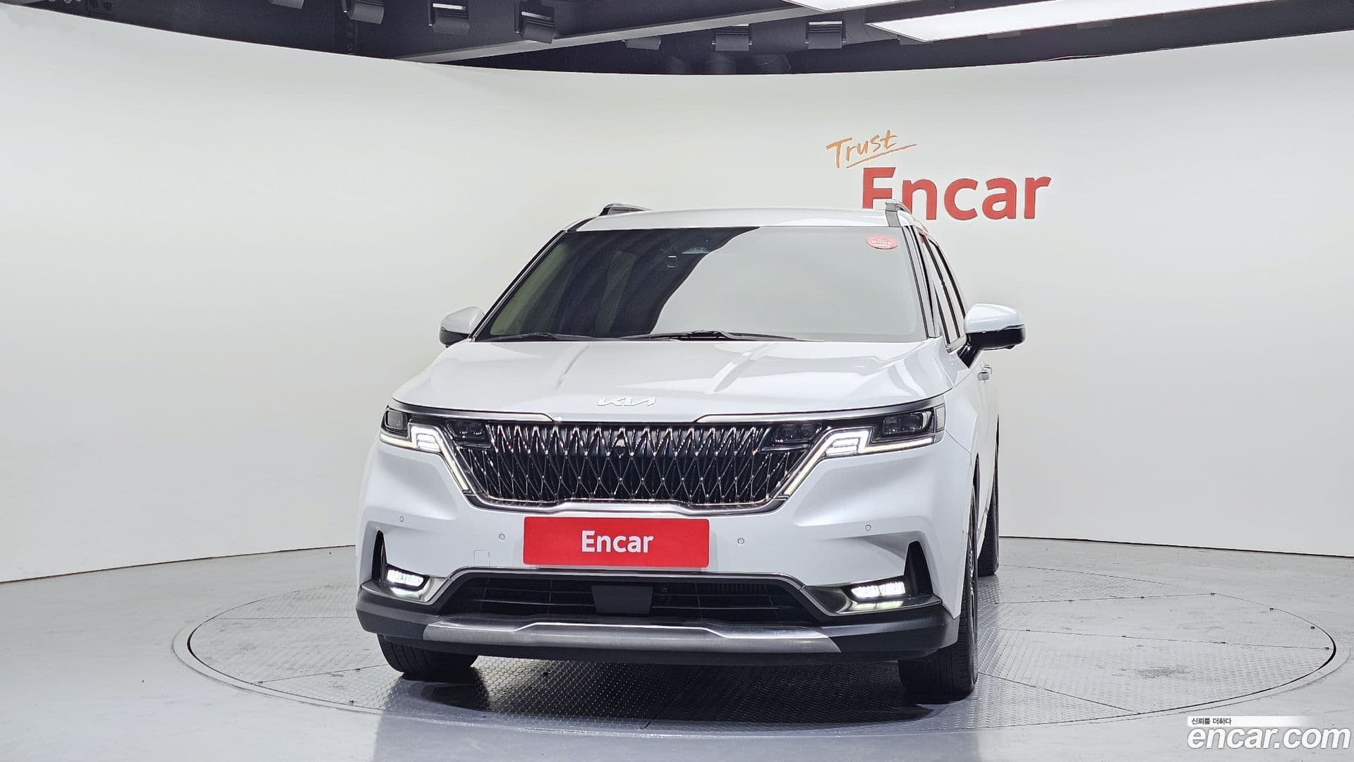 Main__Slider__Photo:Canival Kia 2023.1-2