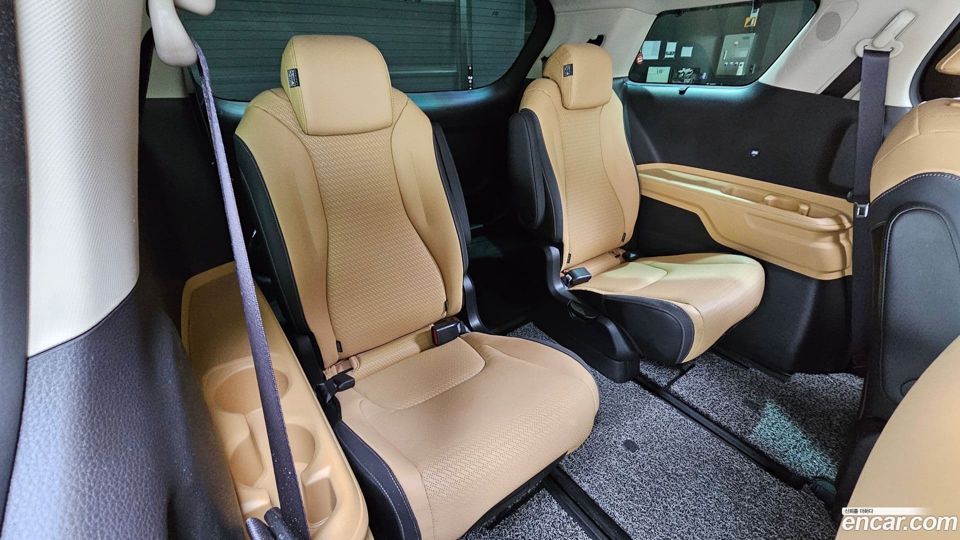 Main__Slider__Photo:Canival Kia 2023.1-12