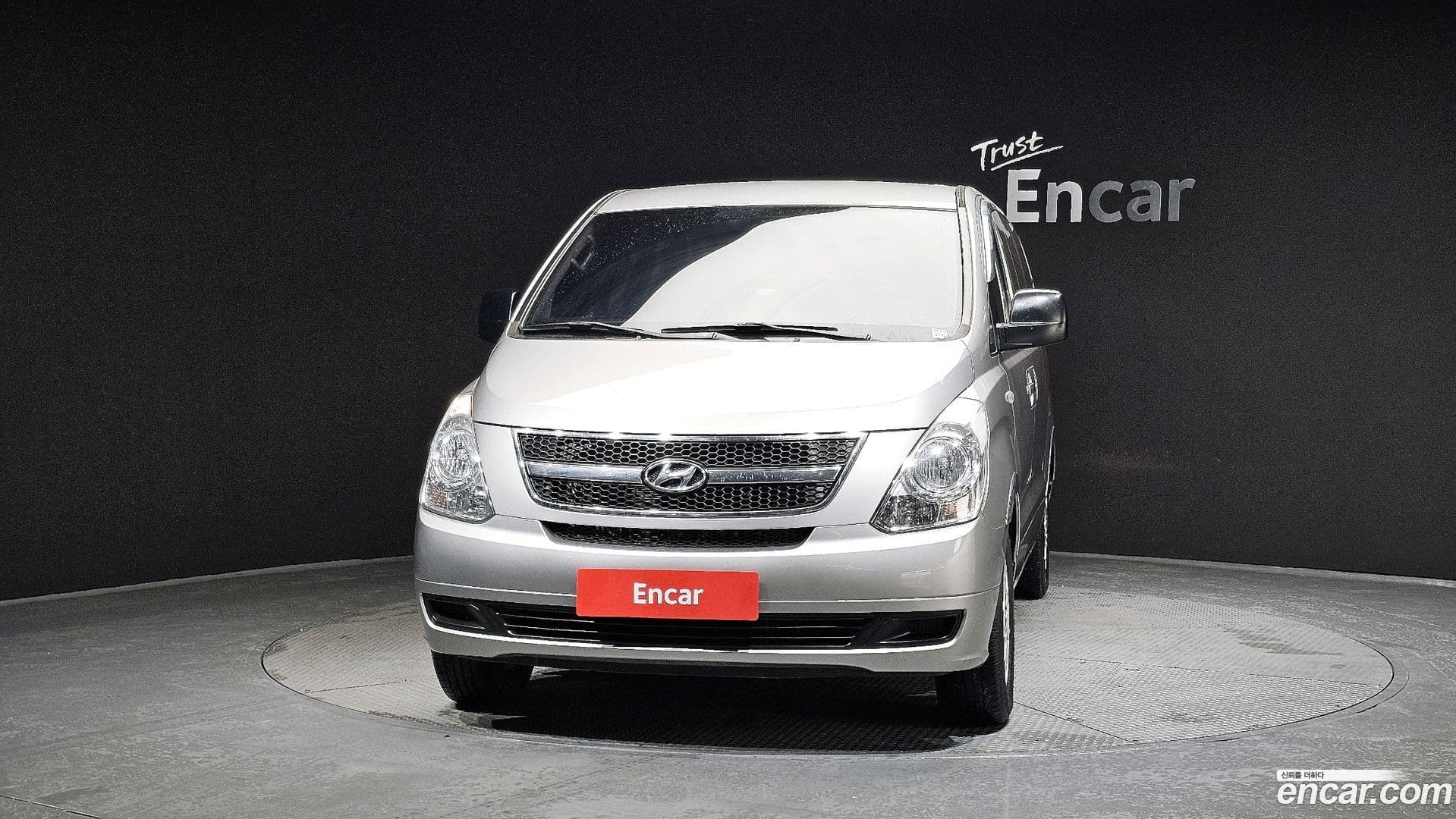 Main__Slider__Photo:Starex Hyundai 2011.0-2