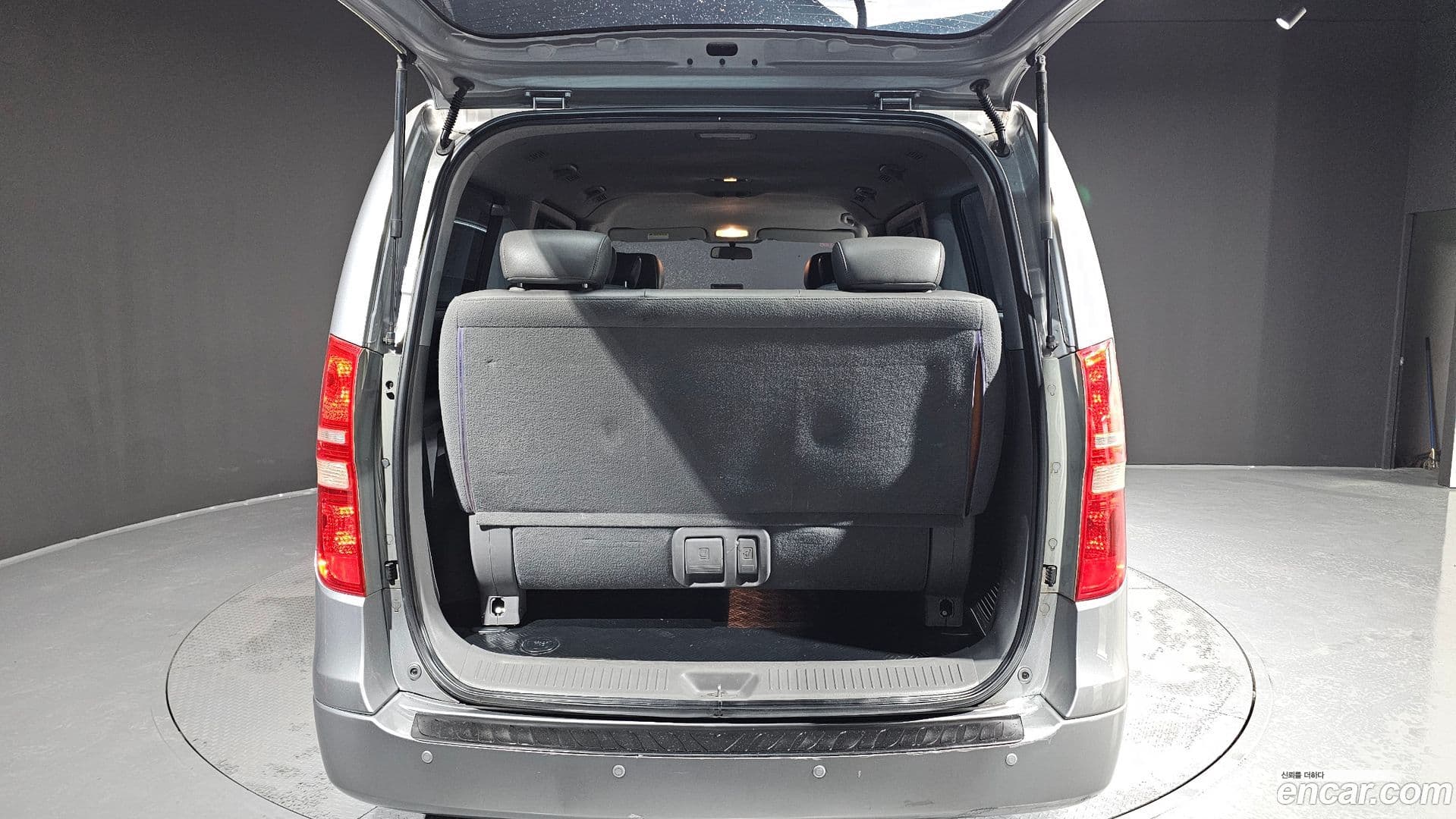 Main__Slider__Photo:Starex Hyundai 2011.0-19