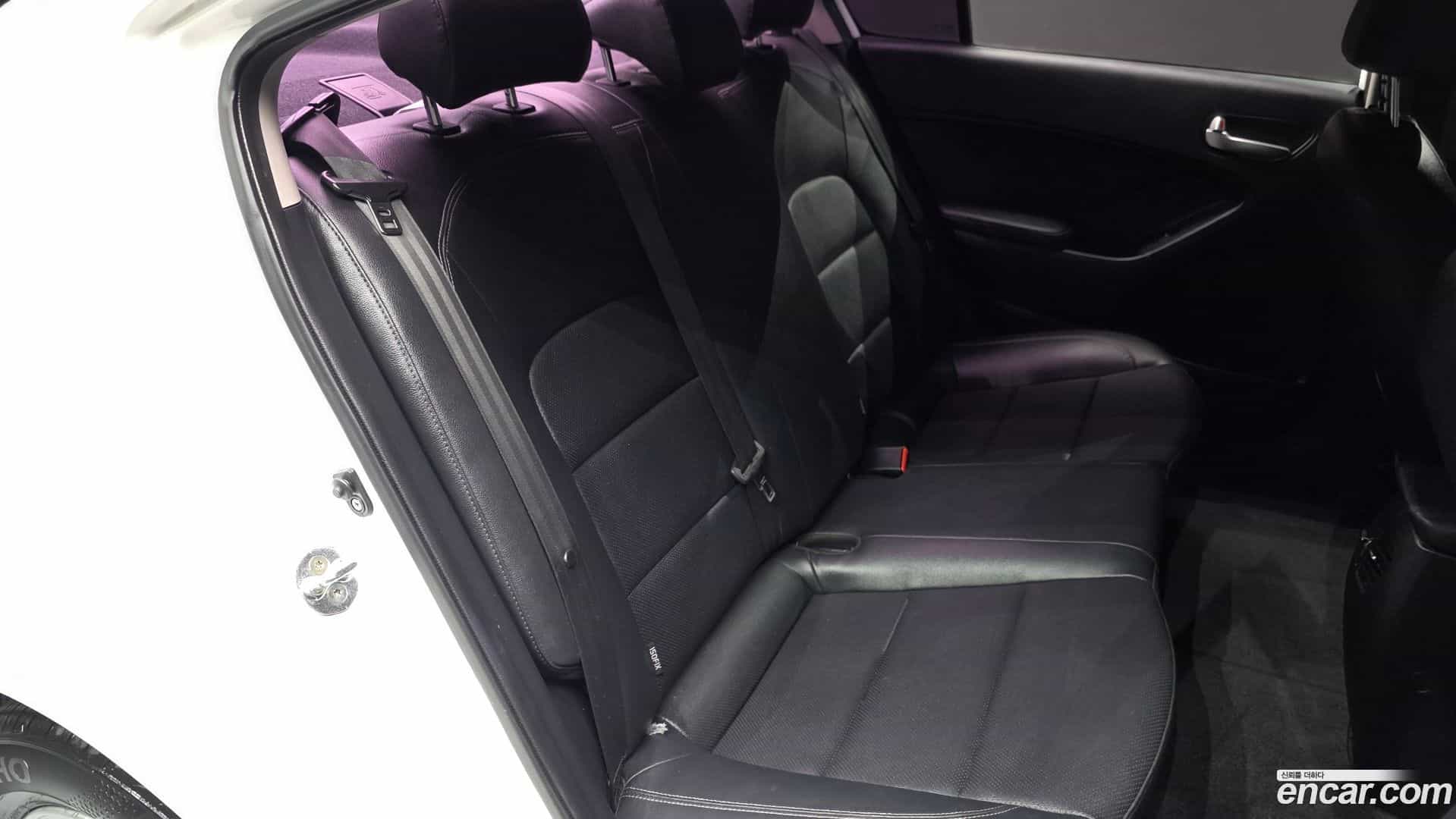 K3 Kia 2015.10-OPTION-016