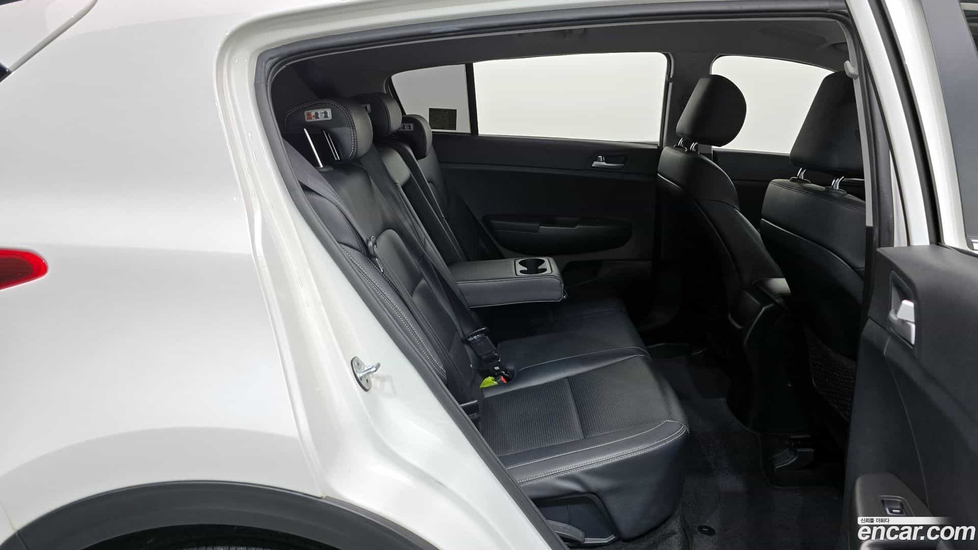 Sportage Kia 2018.8-OPTION-016