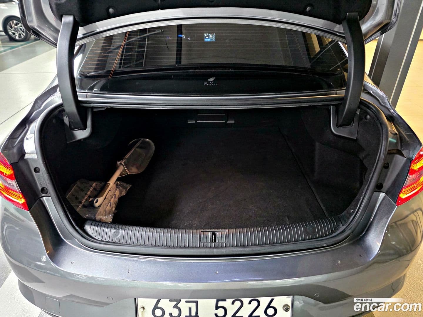 Main__Slider__Photo:SM6 Renault-KoreaSamsung 2018.9-5