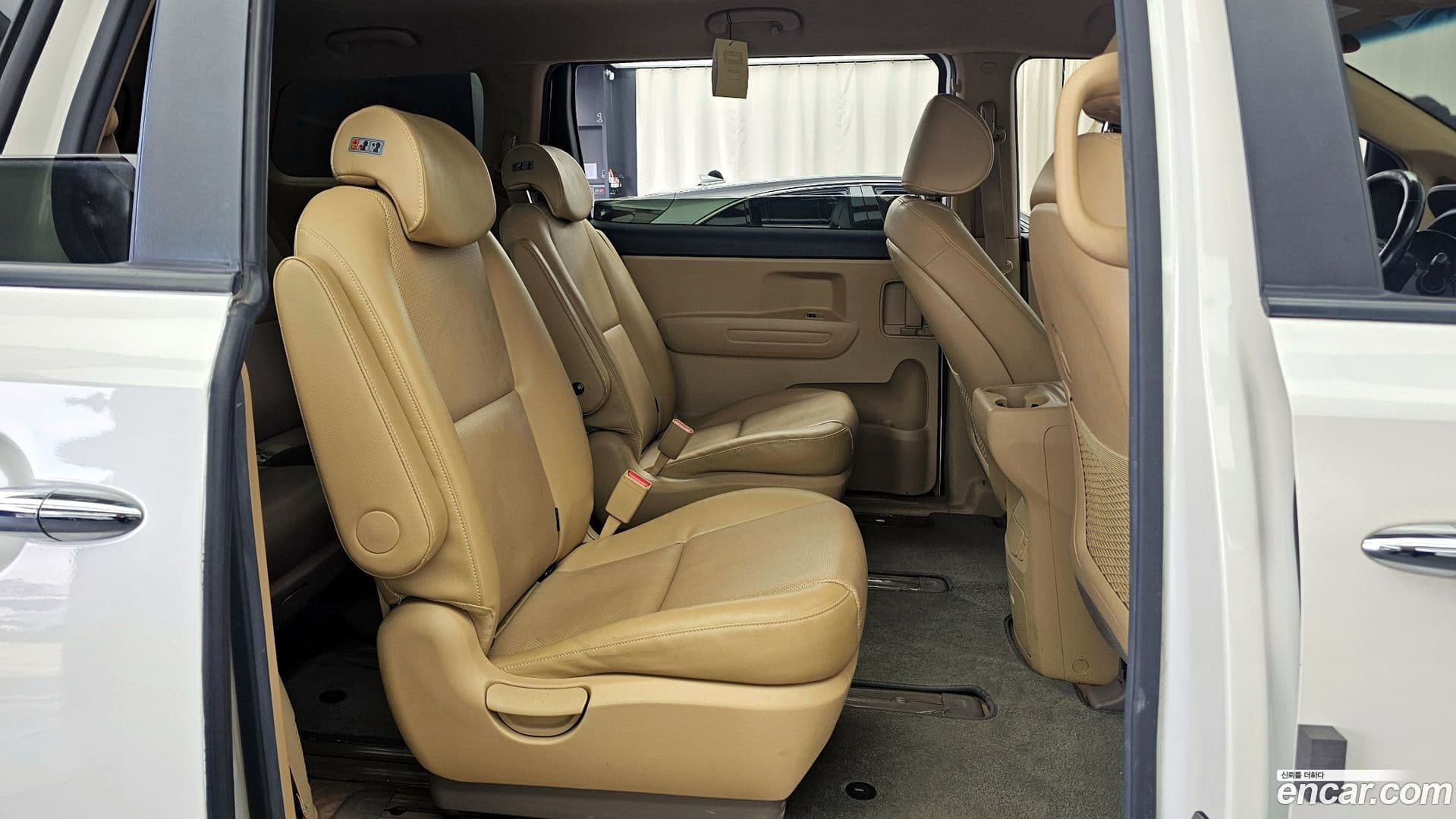 Main__Slider__Photo:Canival Kia 2016.2-11