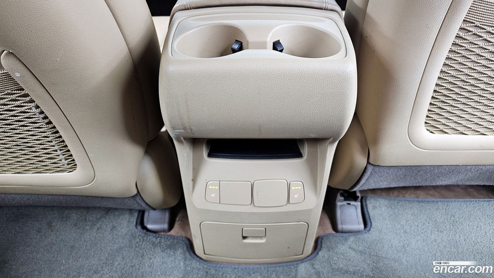 Main__Slider__Photo:Canival Kia 2016.2-17