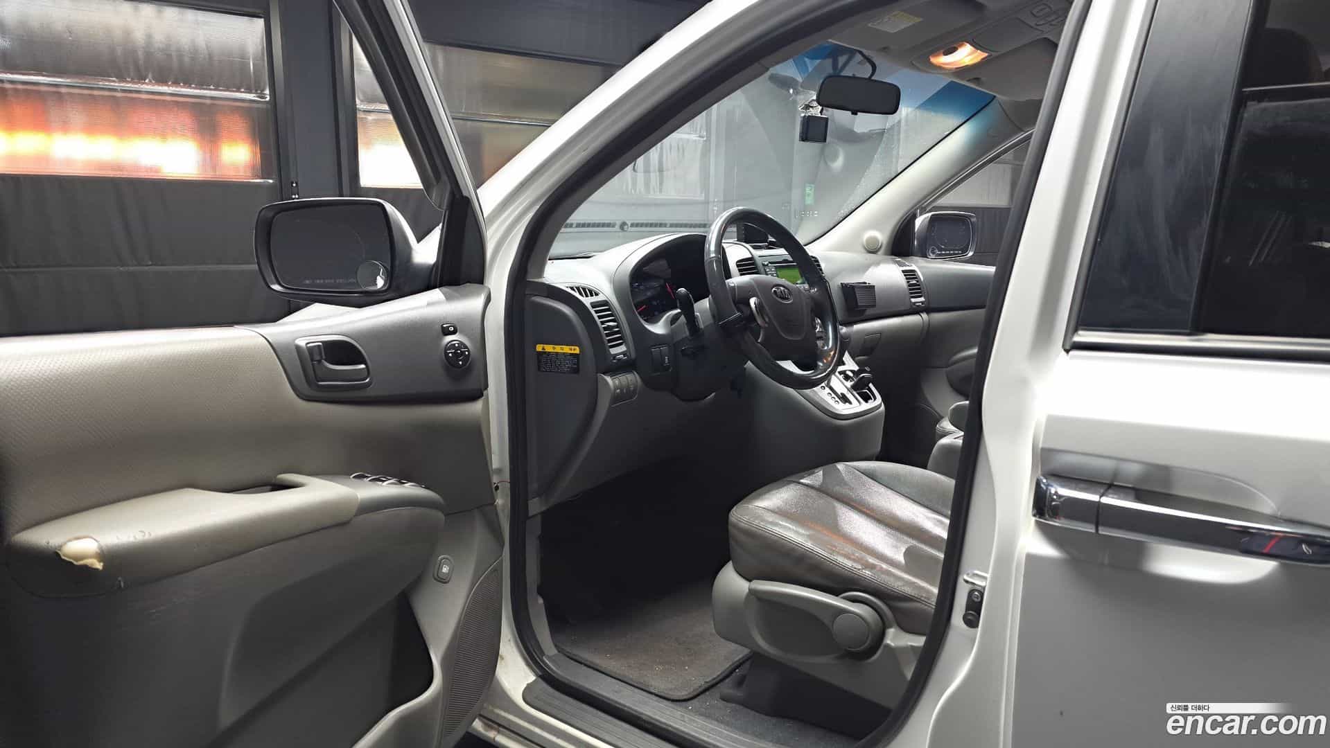 Canival Kia 2014.5-INNER-010