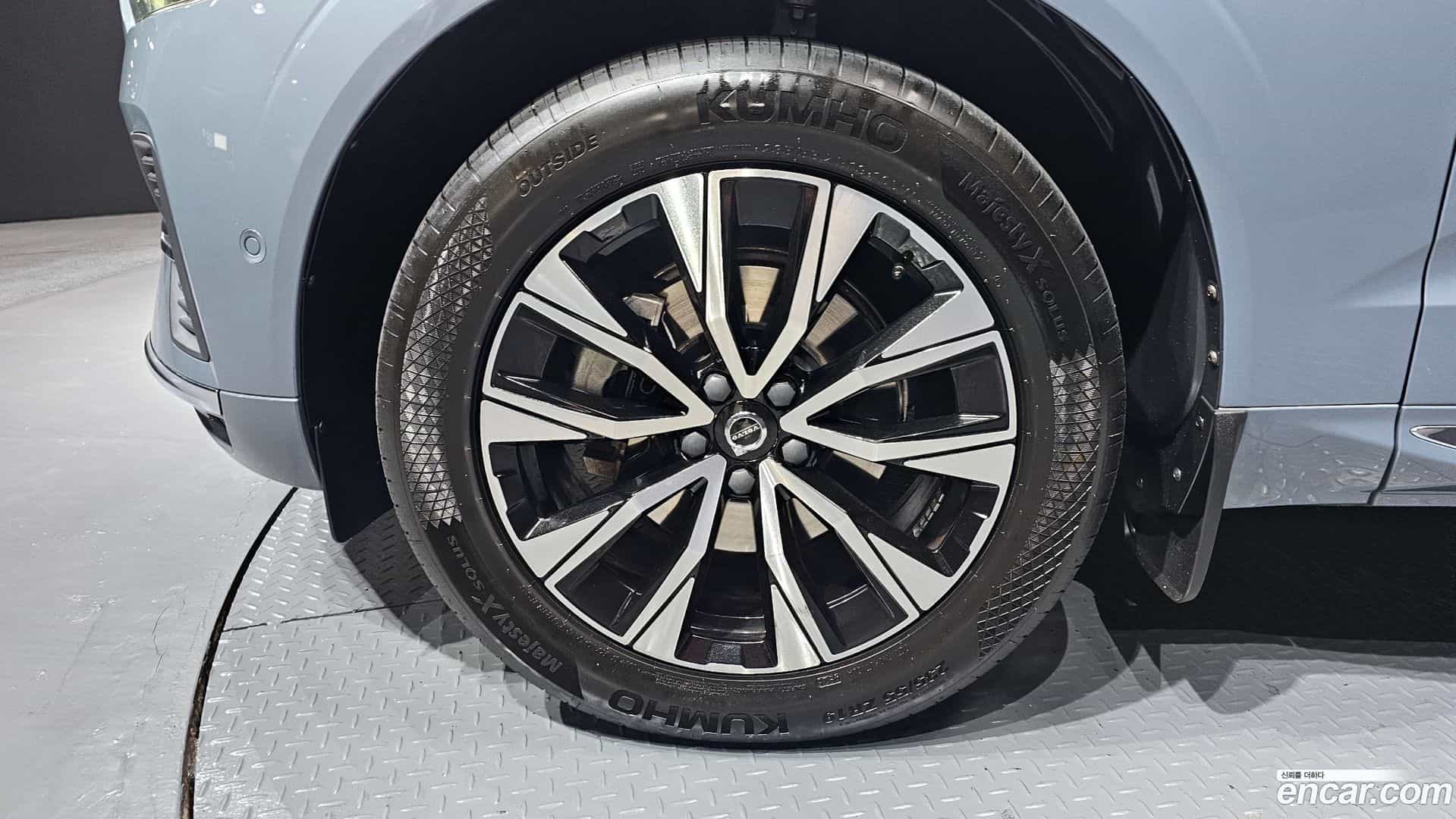 XC60 Volvo 2022.10-OUTER-005