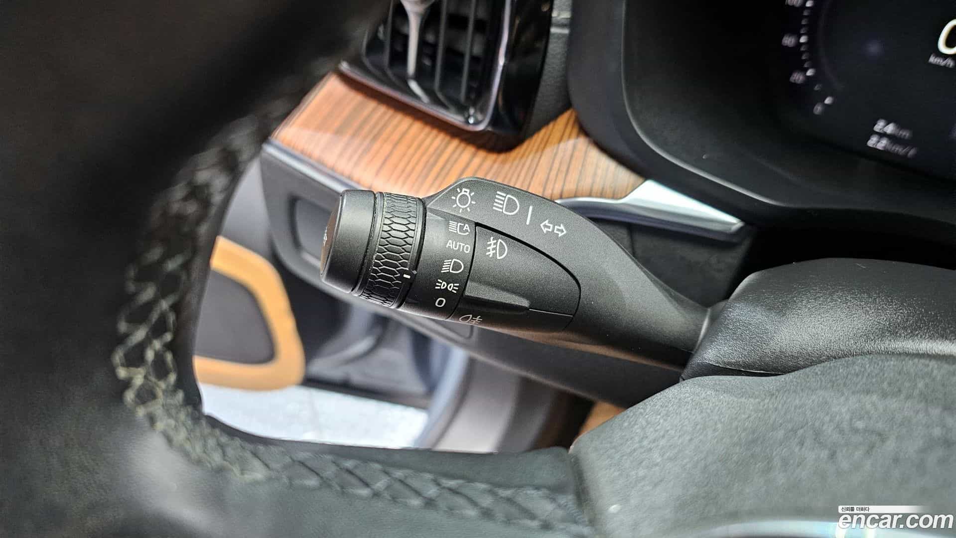 XC60 Volvo 2022.10-OPTION-021