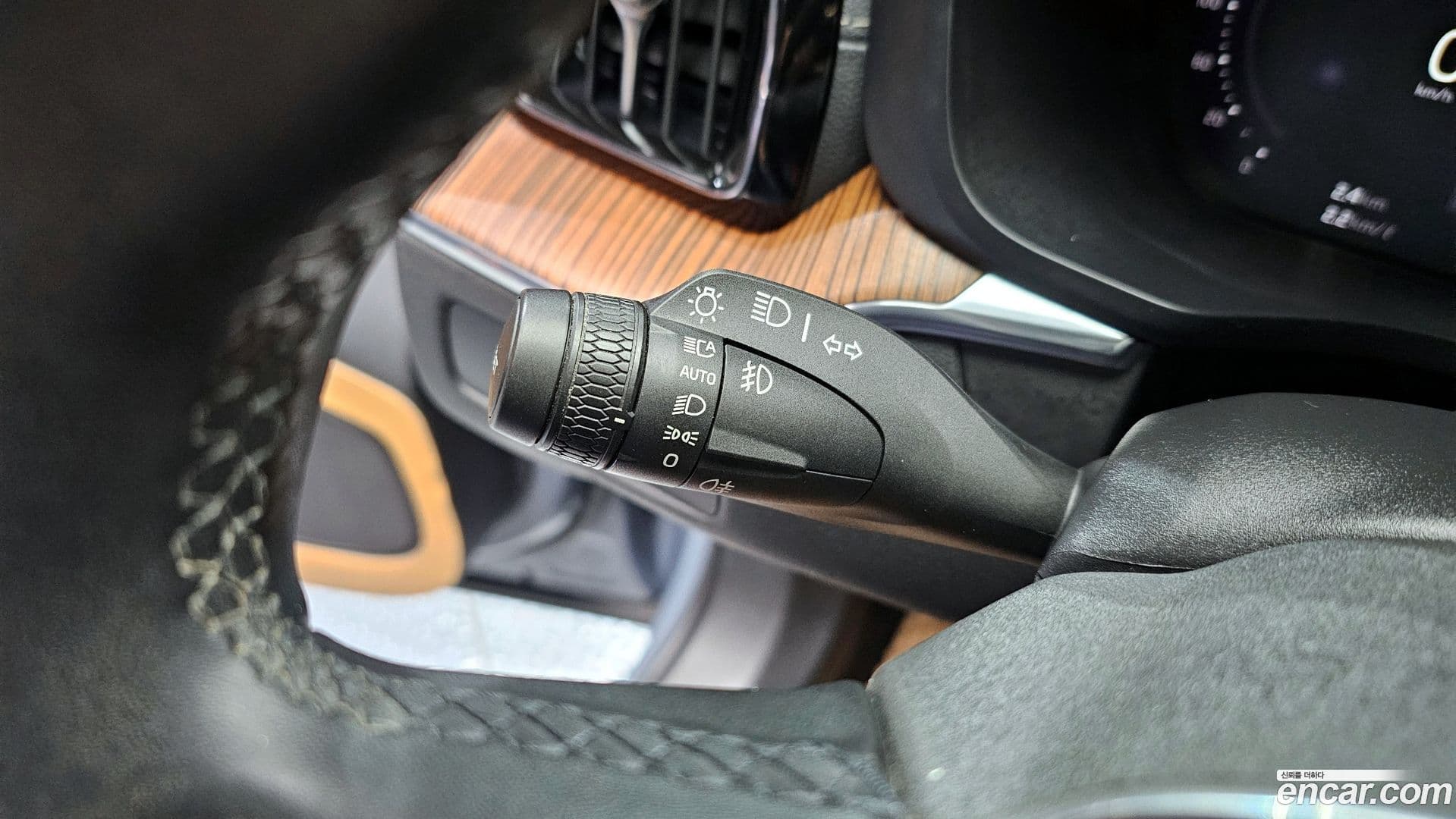 Main__Slider__Photo:XC60 Volvo 2022.10-16