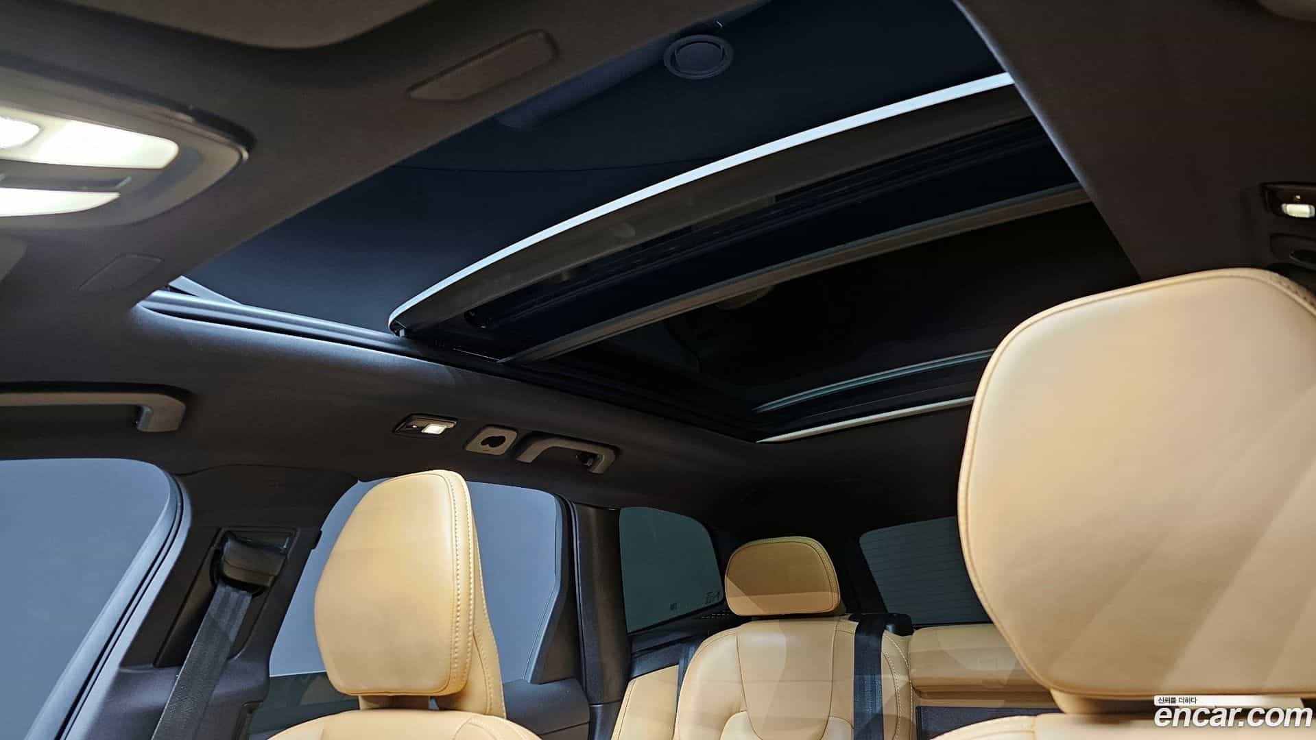 XC60 Volvo 2022.10-OPTION-022