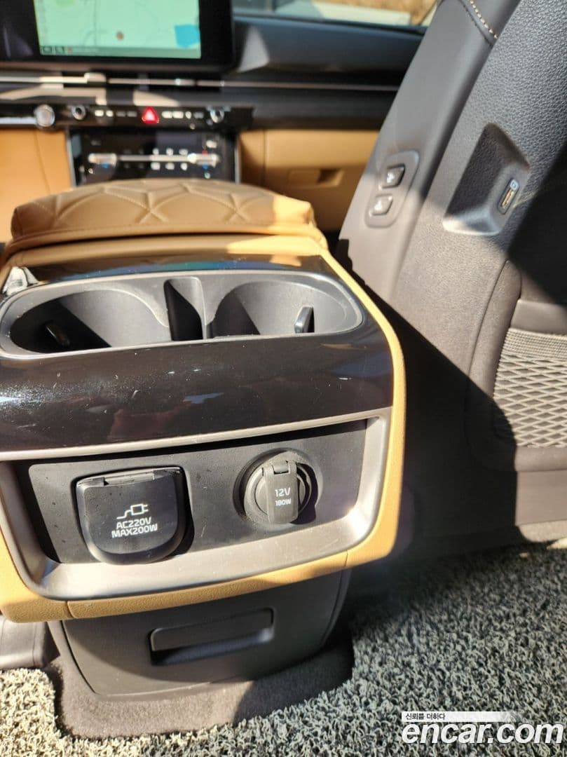 Main__Slider__Photo:Canival Kia 2022.0-16