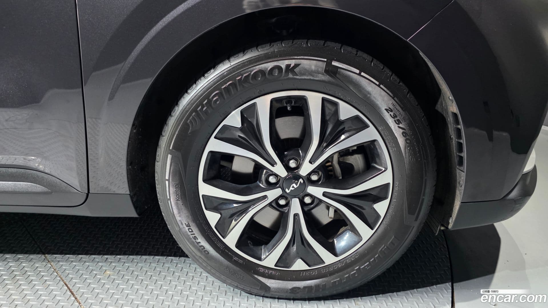 Main__Slider__Photo:Canival Kia 2021.4-4