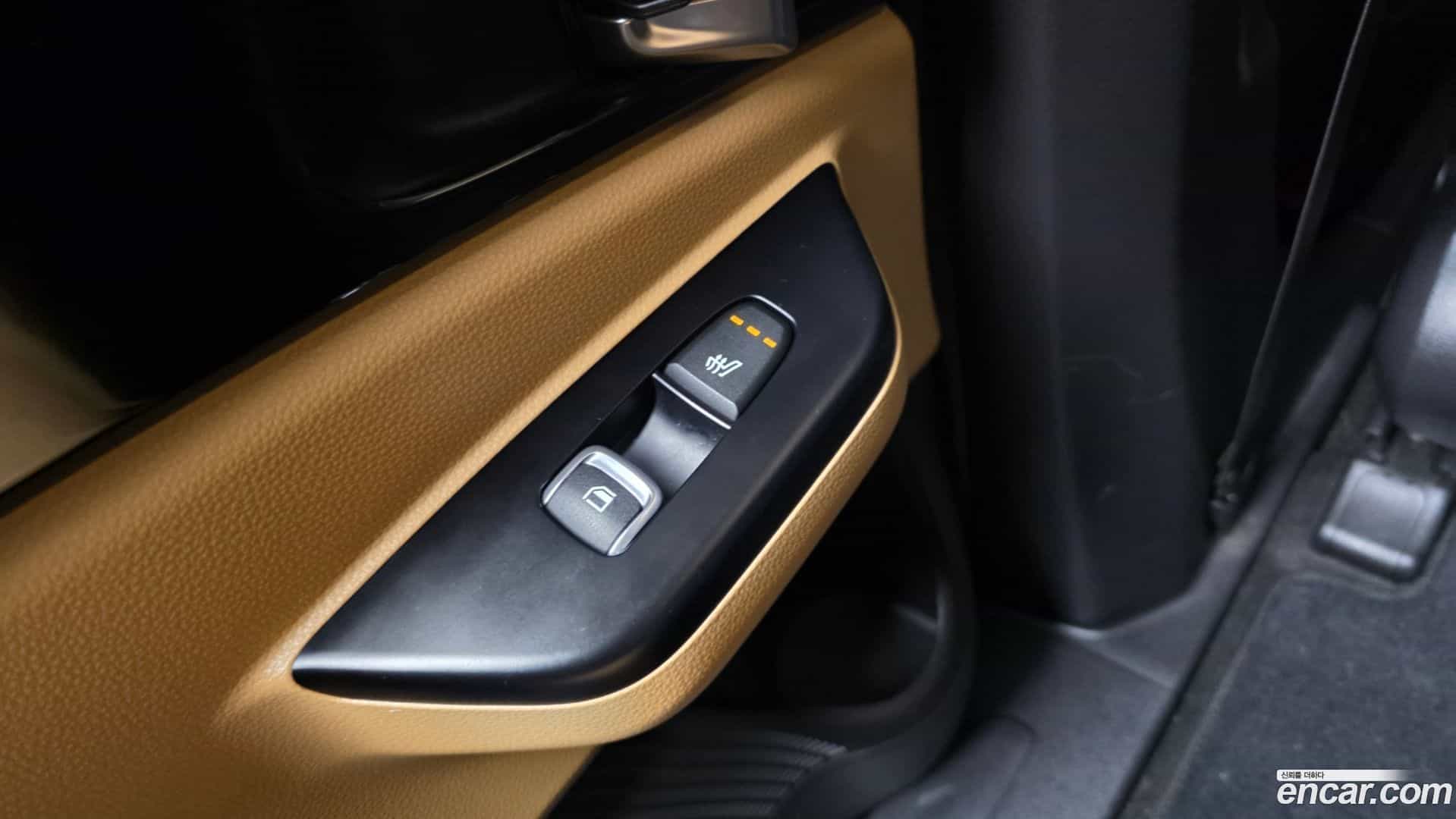 Canival Kia 2021.4-OPTION-023