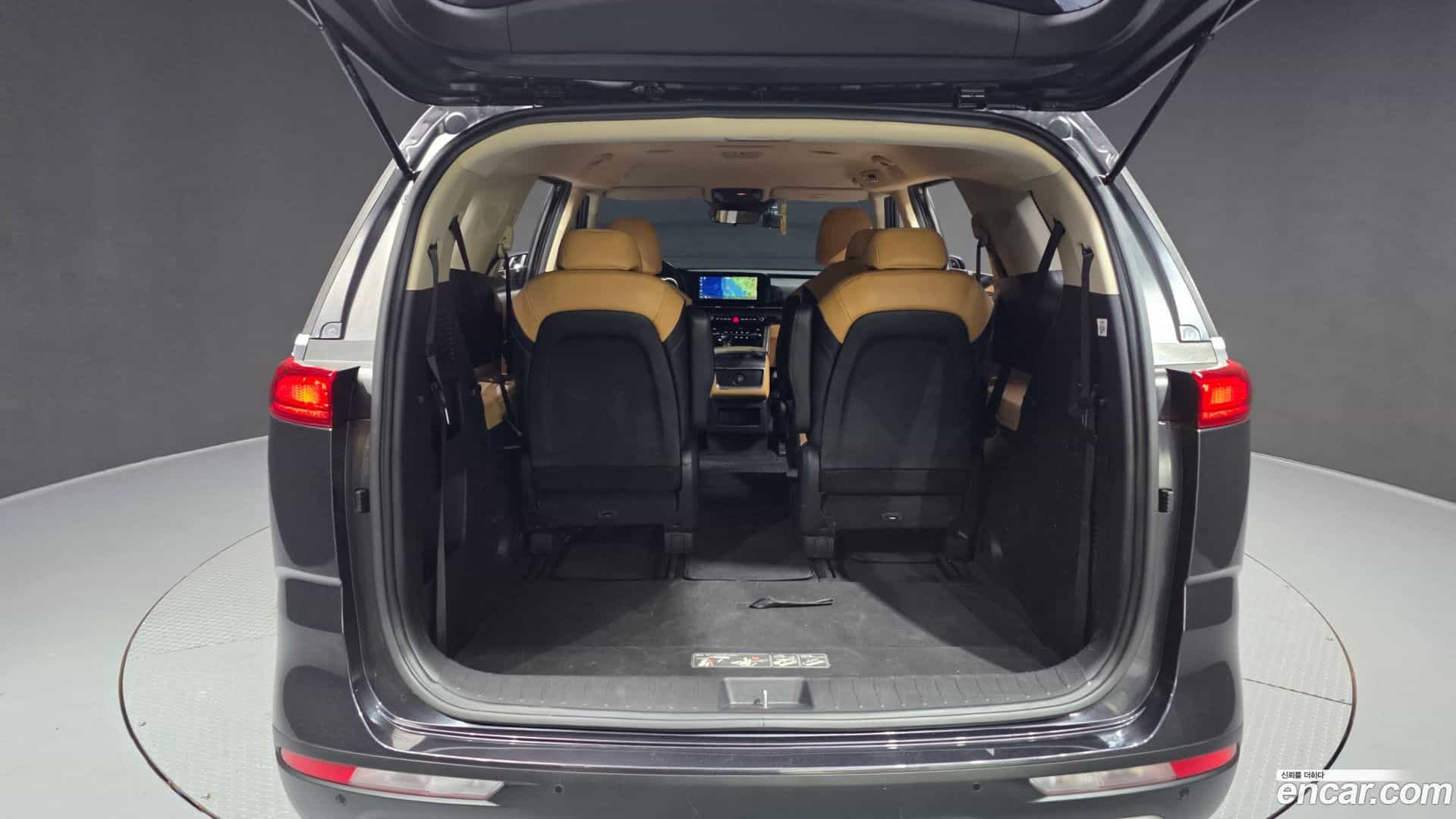 Canival Kia 2021.4-OPTION-024