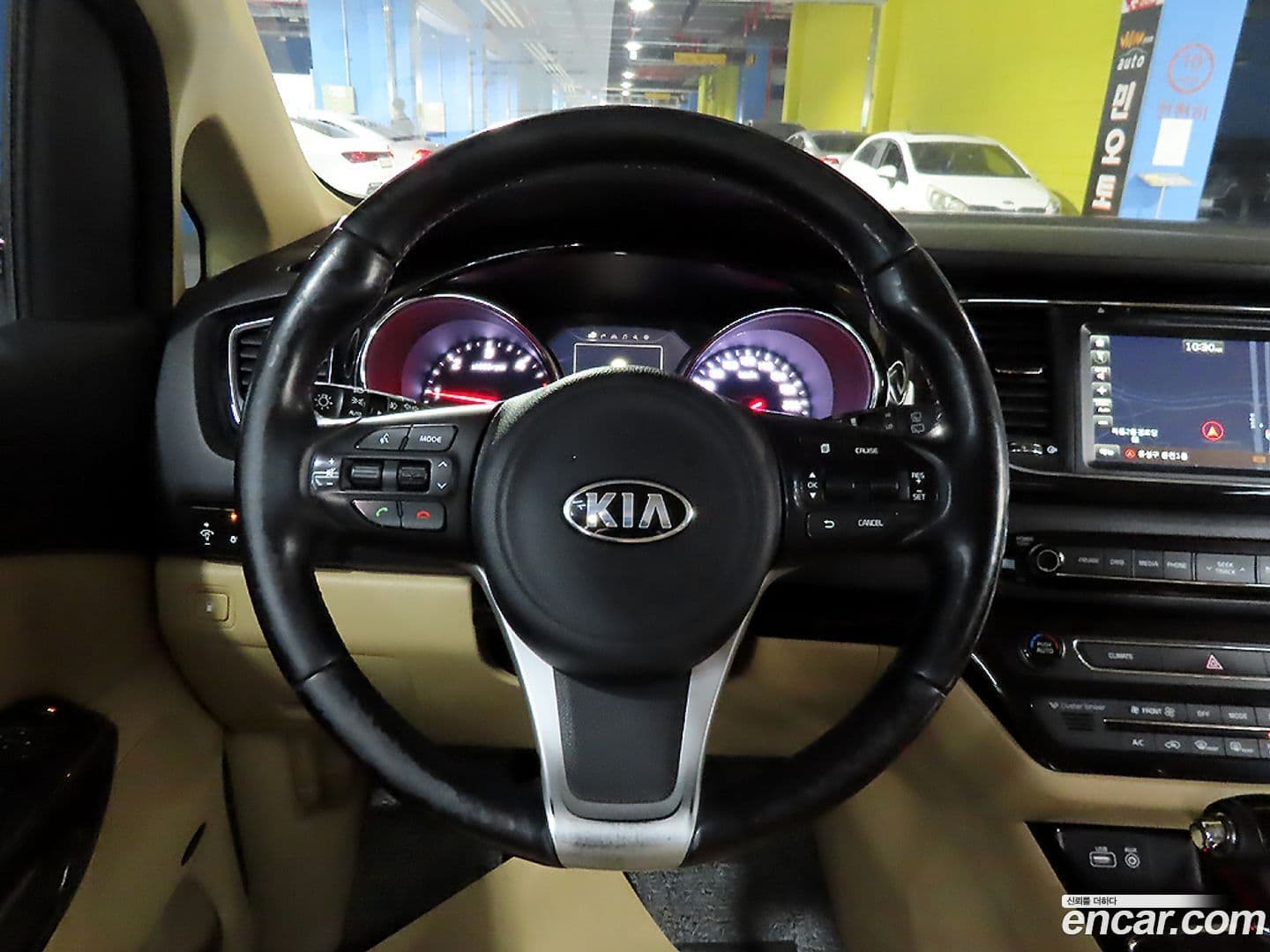 Main__Slider__Photo:Canival Kia 2015.9-8