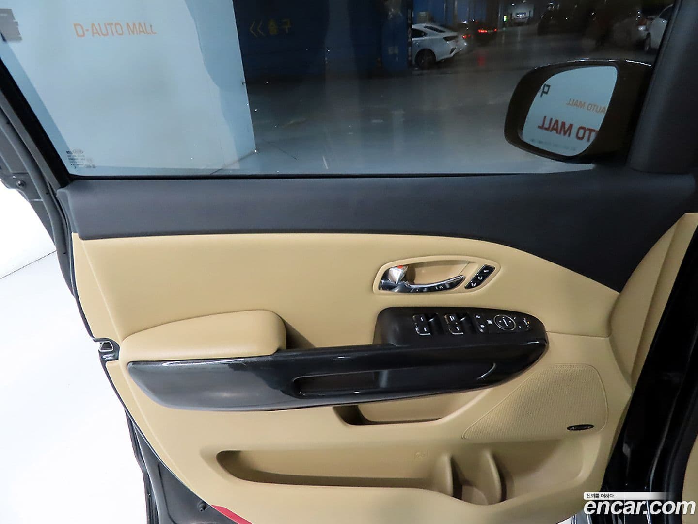 Main__Slider__Photo:Canival Kia 2015.9-12