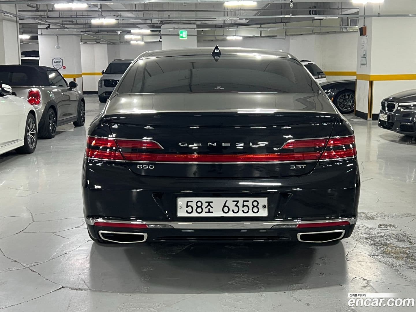 Main__Slider__Photo:G90 Genesis 2019.2-4
