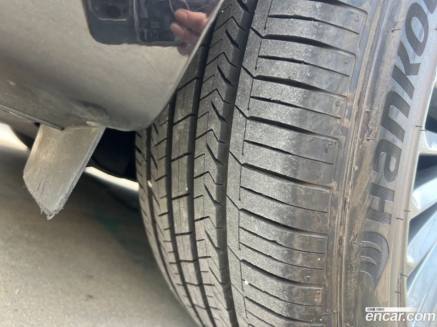 Main__Slider__Photo:G90 Genesis 2019.2-19