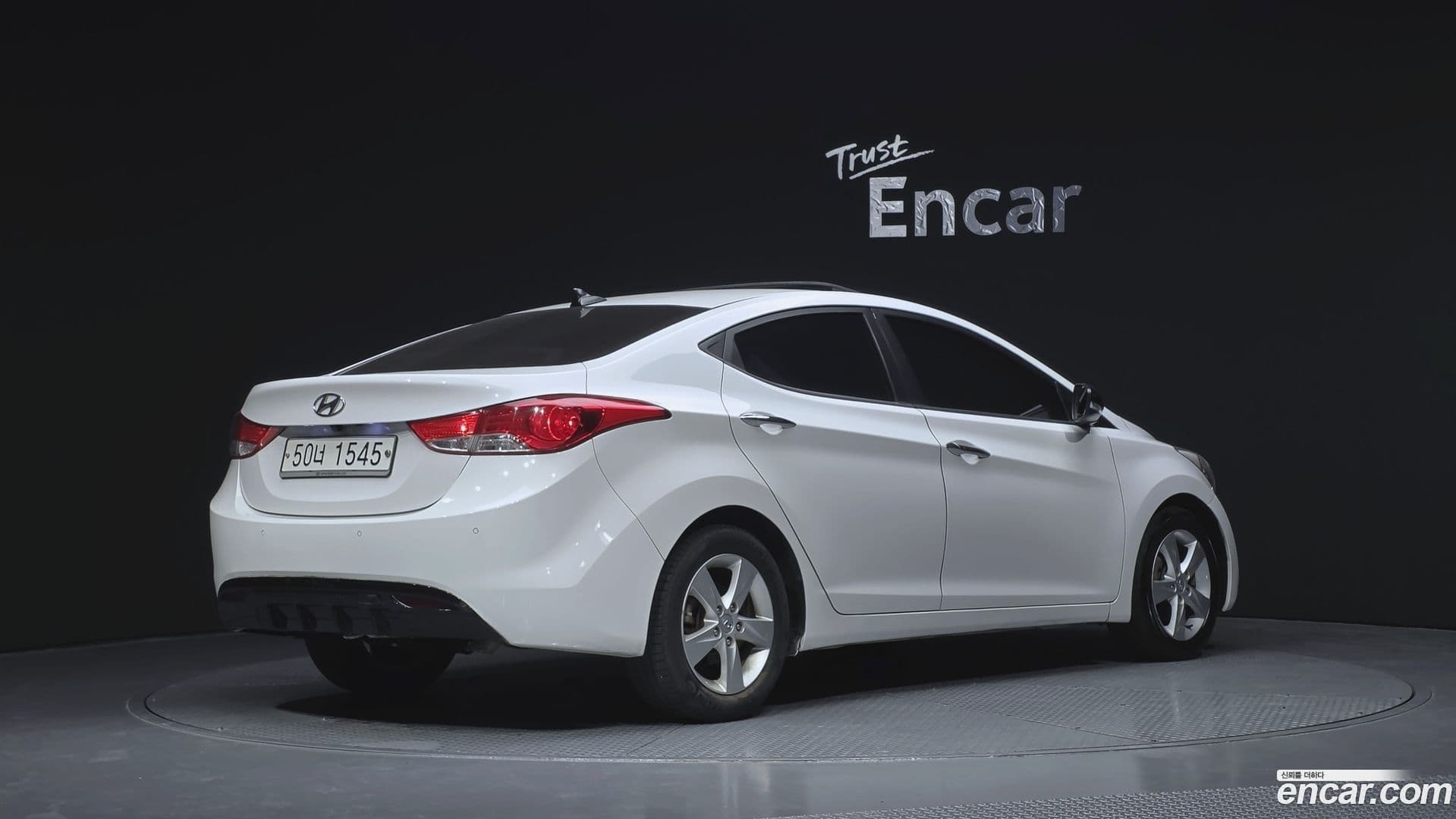 Main__Slider__Photo:AVANTE Hyundai 2010.10-1