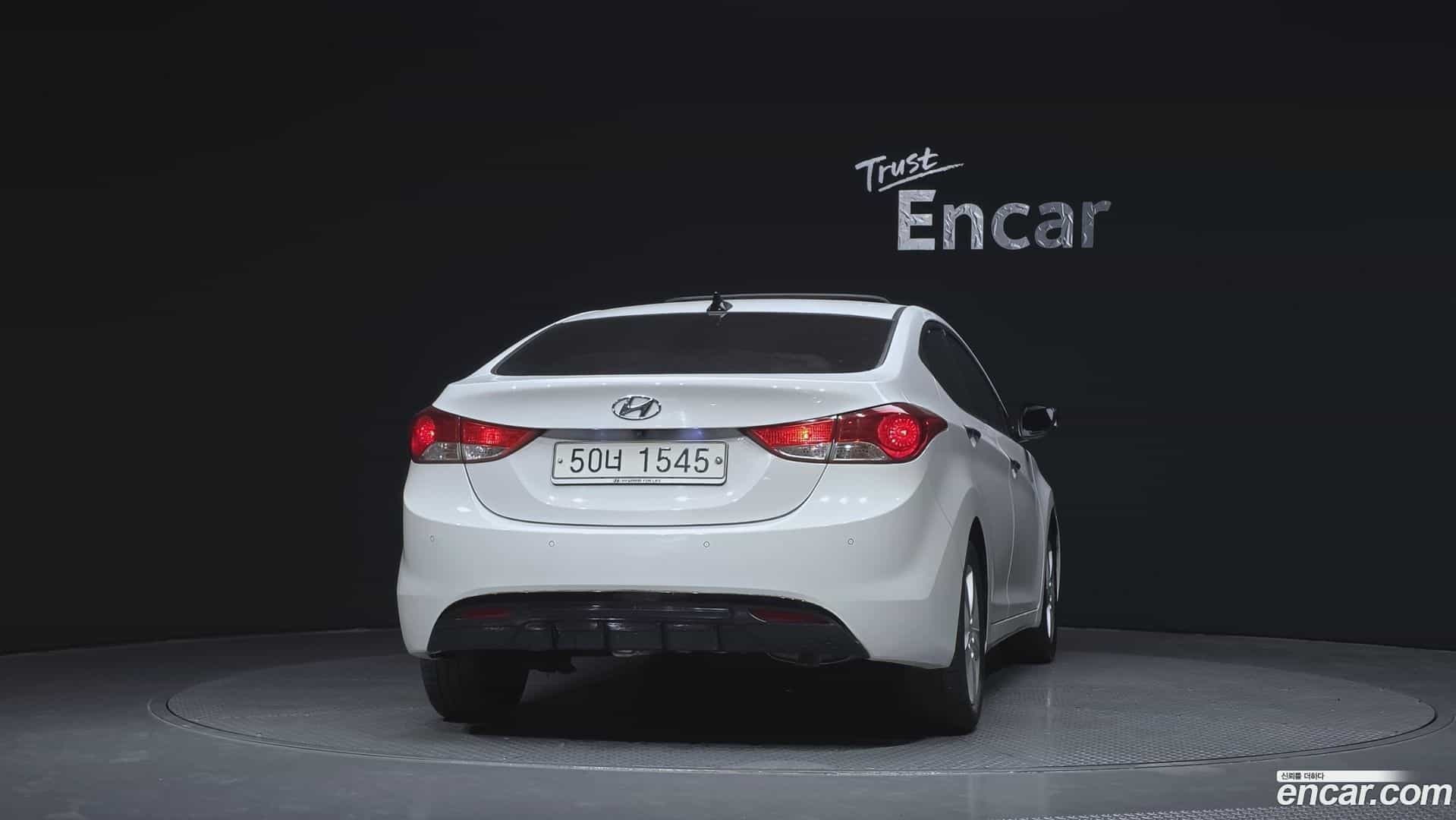 AVANTE Hyundai 2010.10-OUTER-004