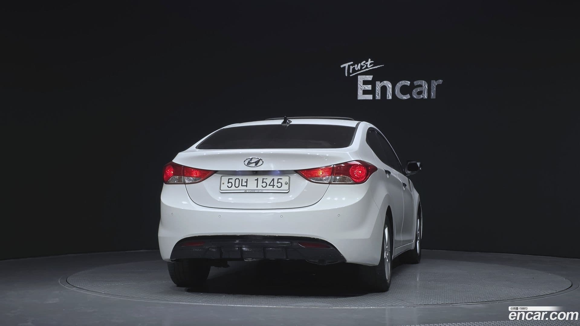 Main__Slider__Photo:AVANTE Hyundai 2010.10-3