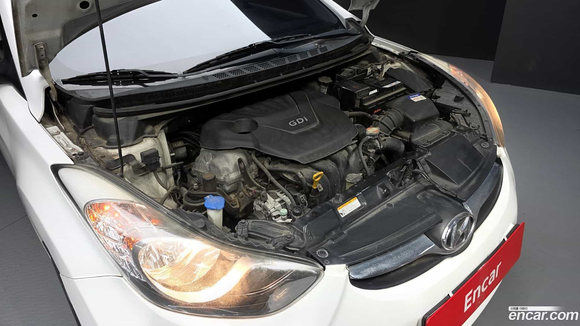 AVANTE Hyundai 2010.10-OUTER-006