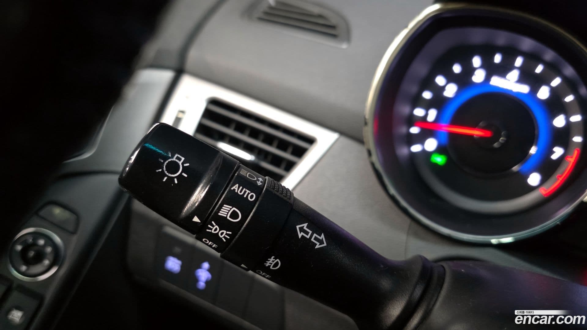 Main__Slider__Photo:AVANTE Hyundai 2010.10-15