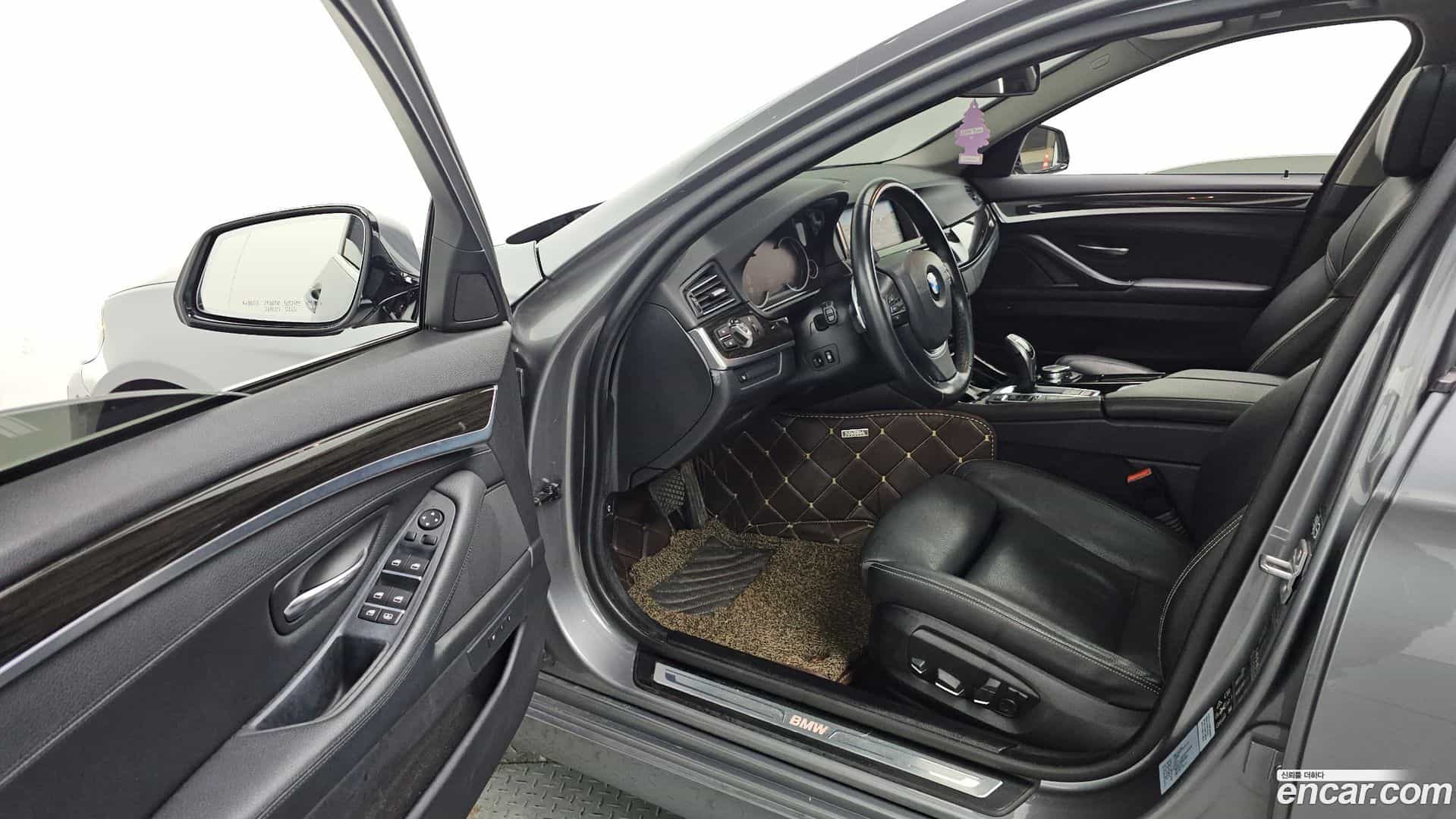 5-Series BMW 2016.1-INNER-010