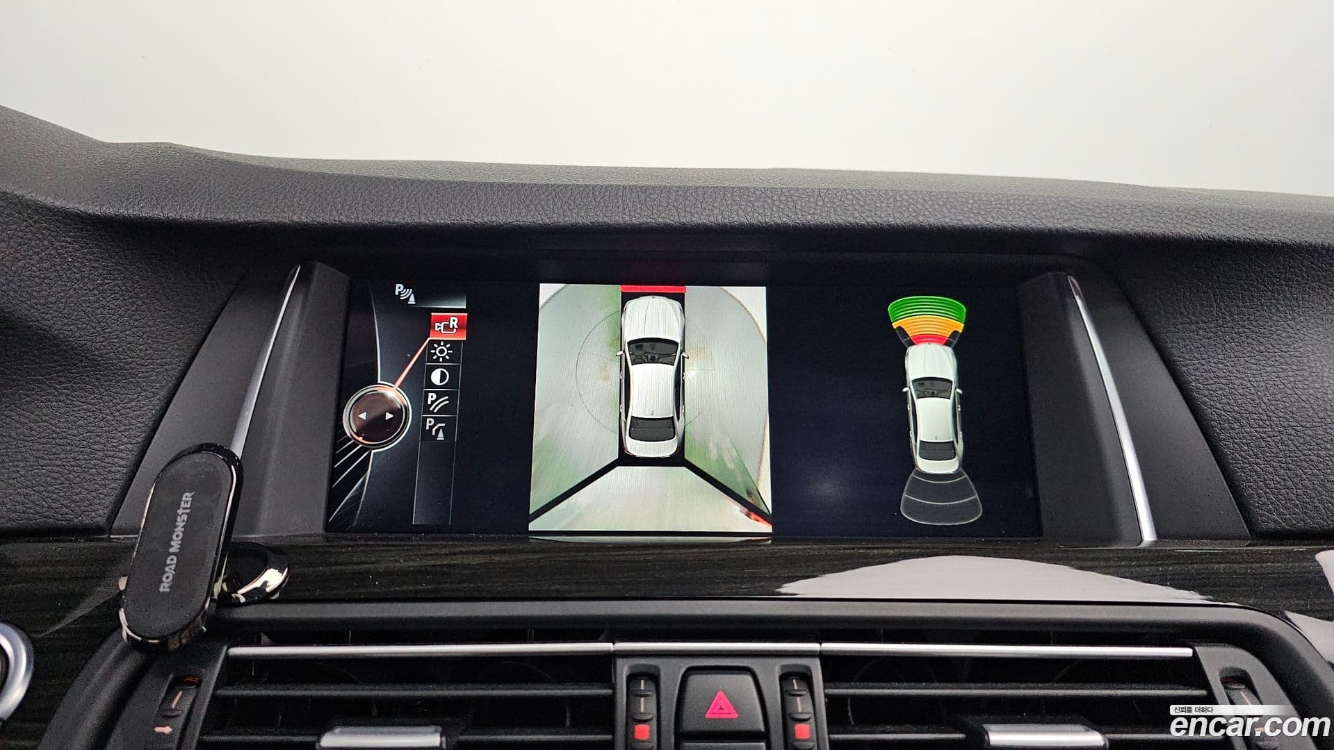 Main__Slider__Photo:5-Series BMW 2016.1-14