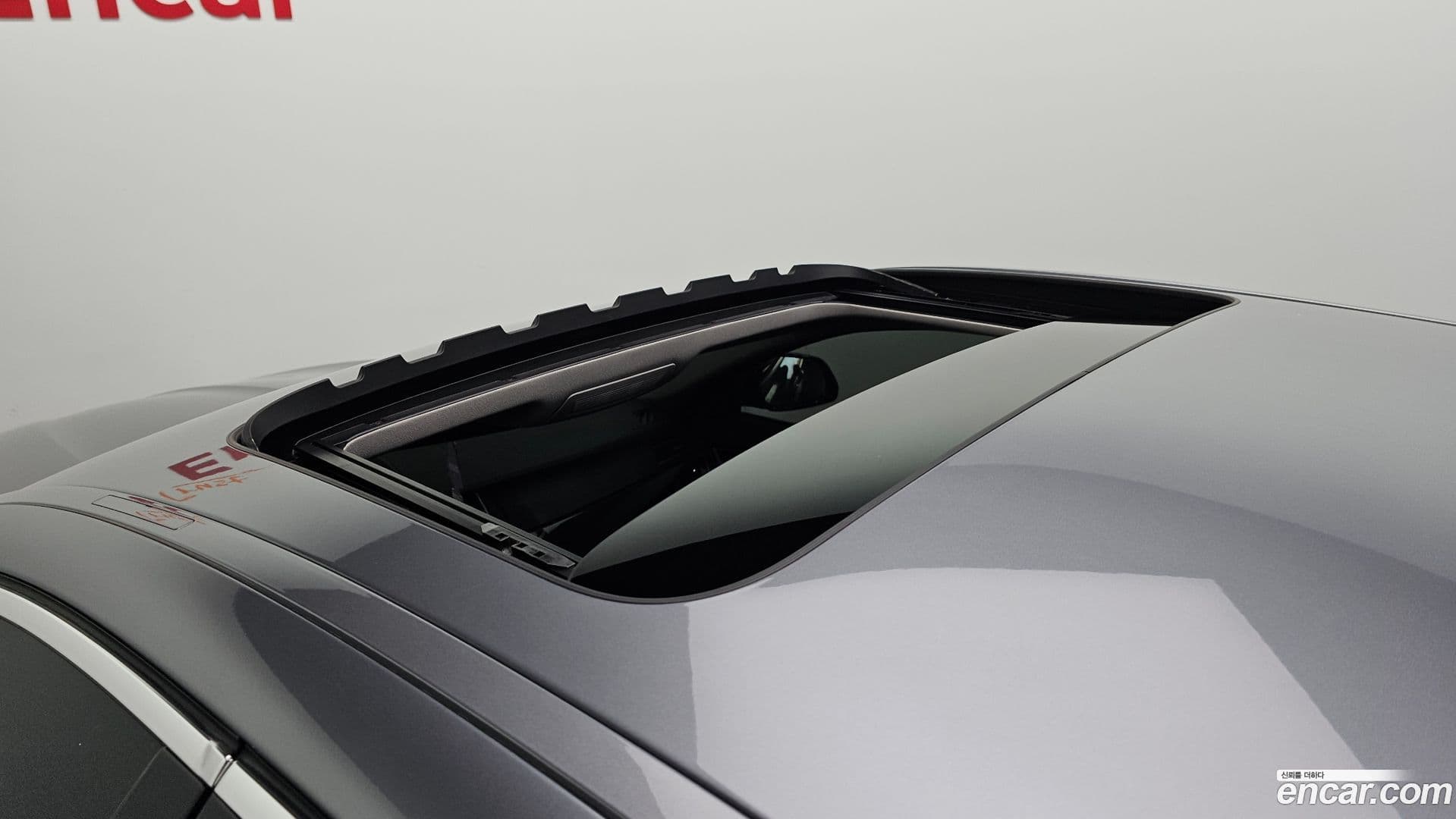 Main__Slider__Photo:5-Series BMW 2016.1-17