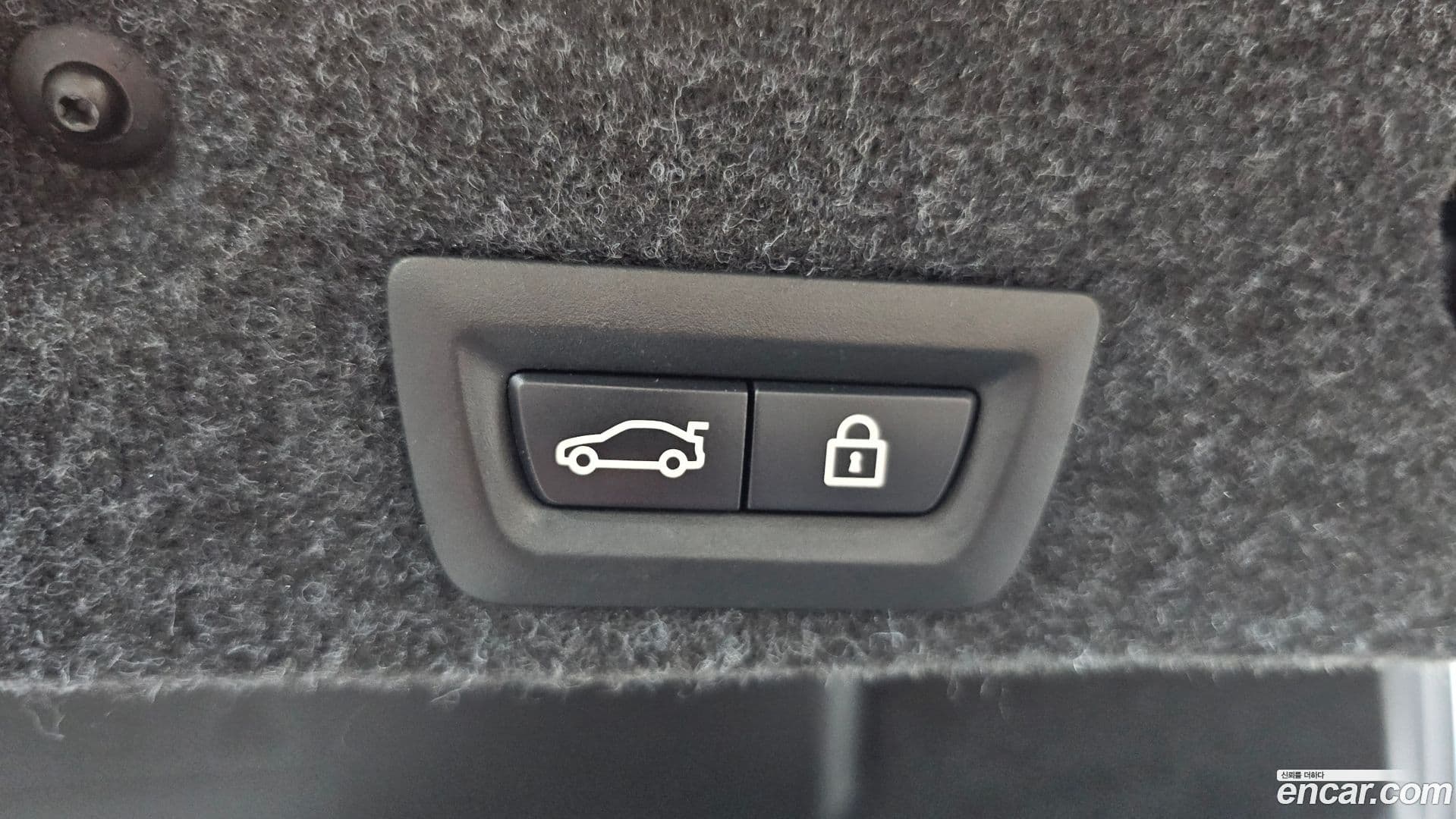 Main__Slider__Photo:5-Series BMW 2016.1-19