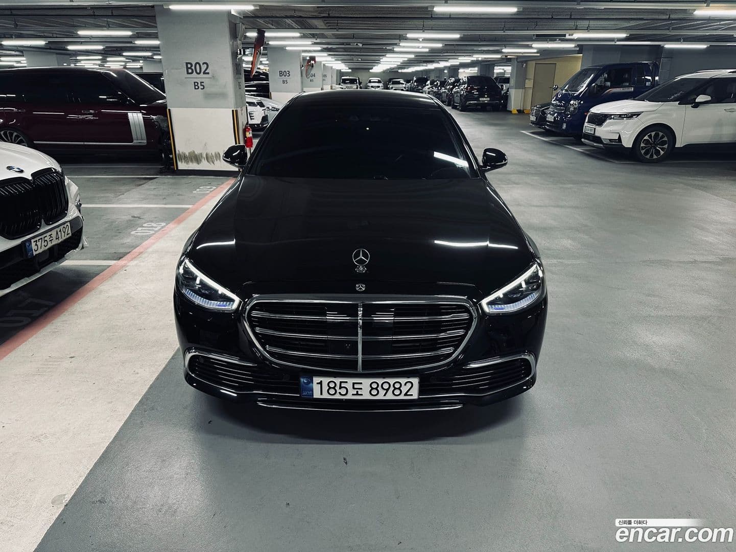 Main__Slider__Photo:S-Class Mercedes-Benz 2023.5-1