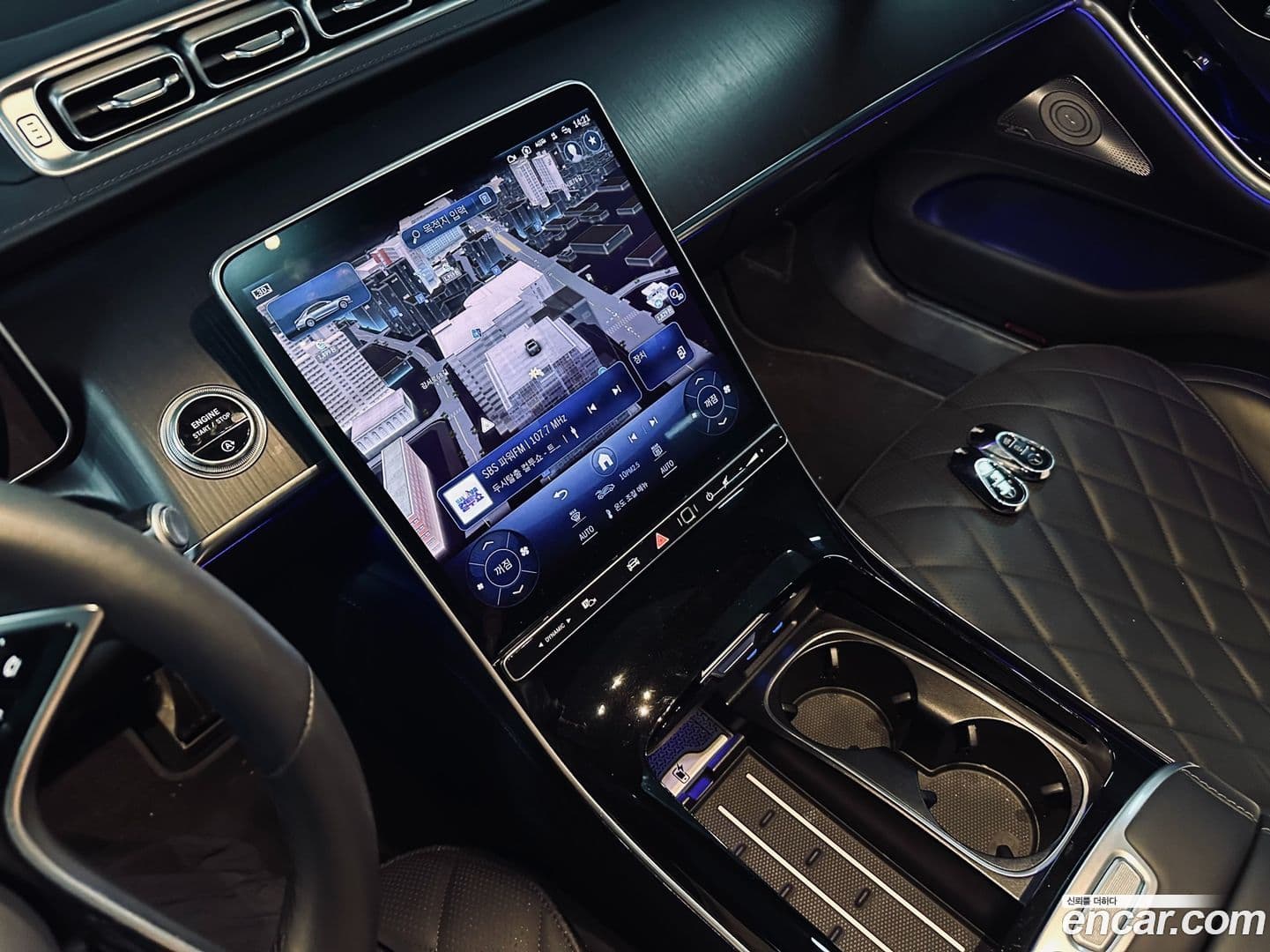 Main__Slider__Photo:S-Class Mercedes-Benz 2023.5-5